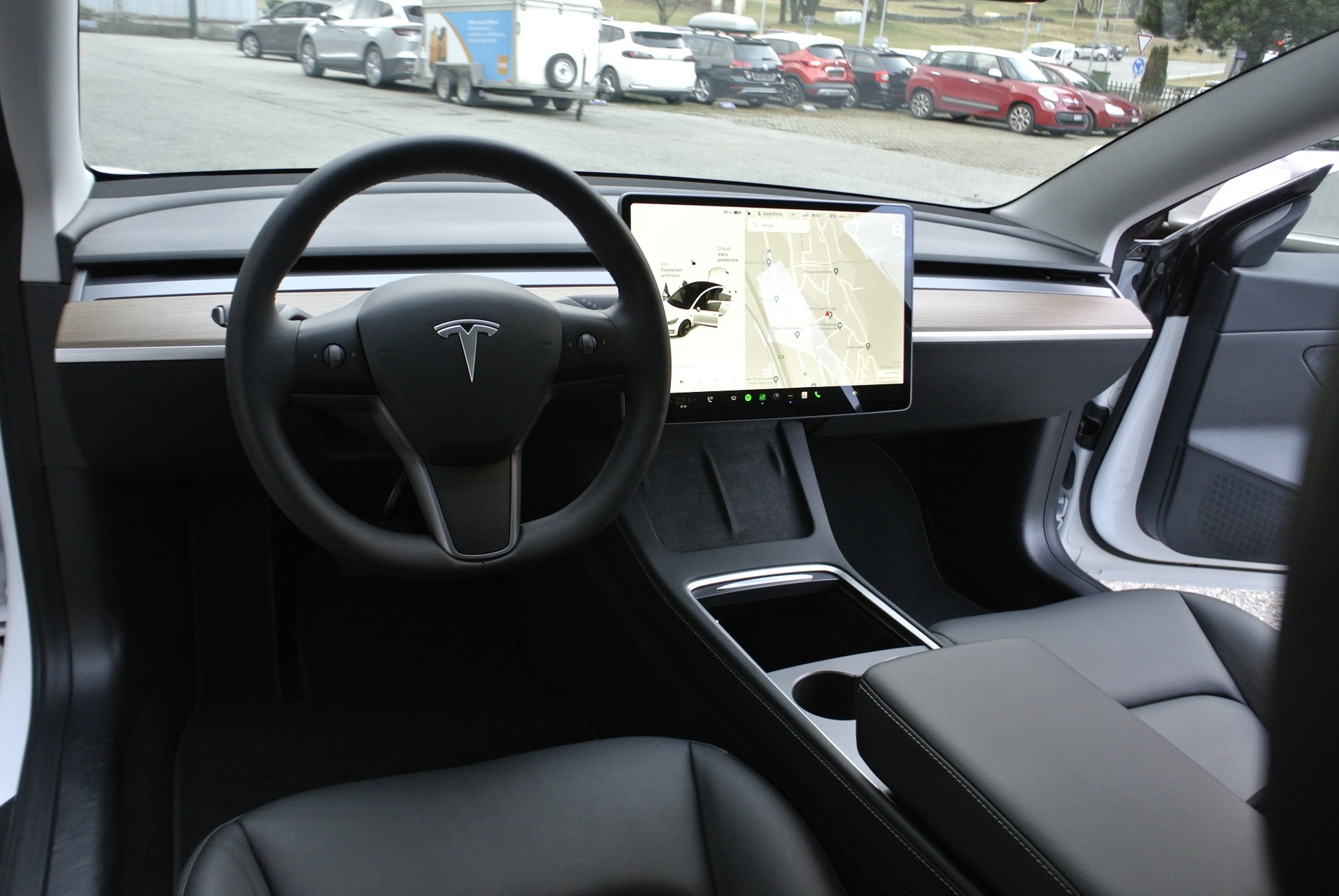 TESLA Model 3-image-19
