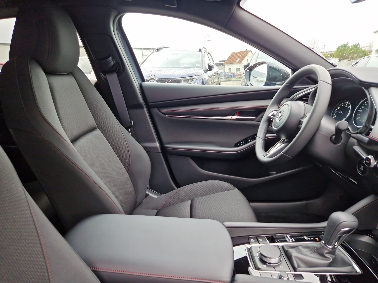 MAZDA 3 Hatchback SKYACTIV-G M Hybrid 140 Homura Automat-image-5