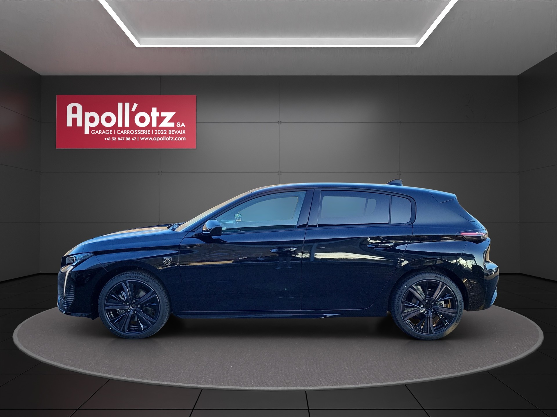 PEUGEOT 308 1.2 HEV 136 GT-showroom-element-1