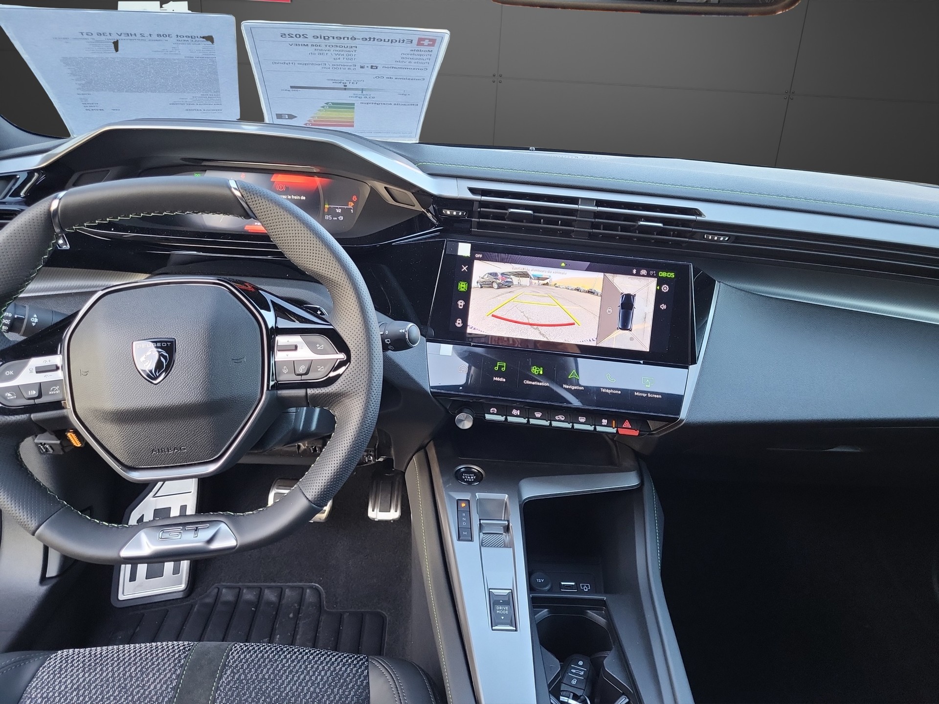 PEUGEOT 308 1.2 HEV 136 GT-image-6