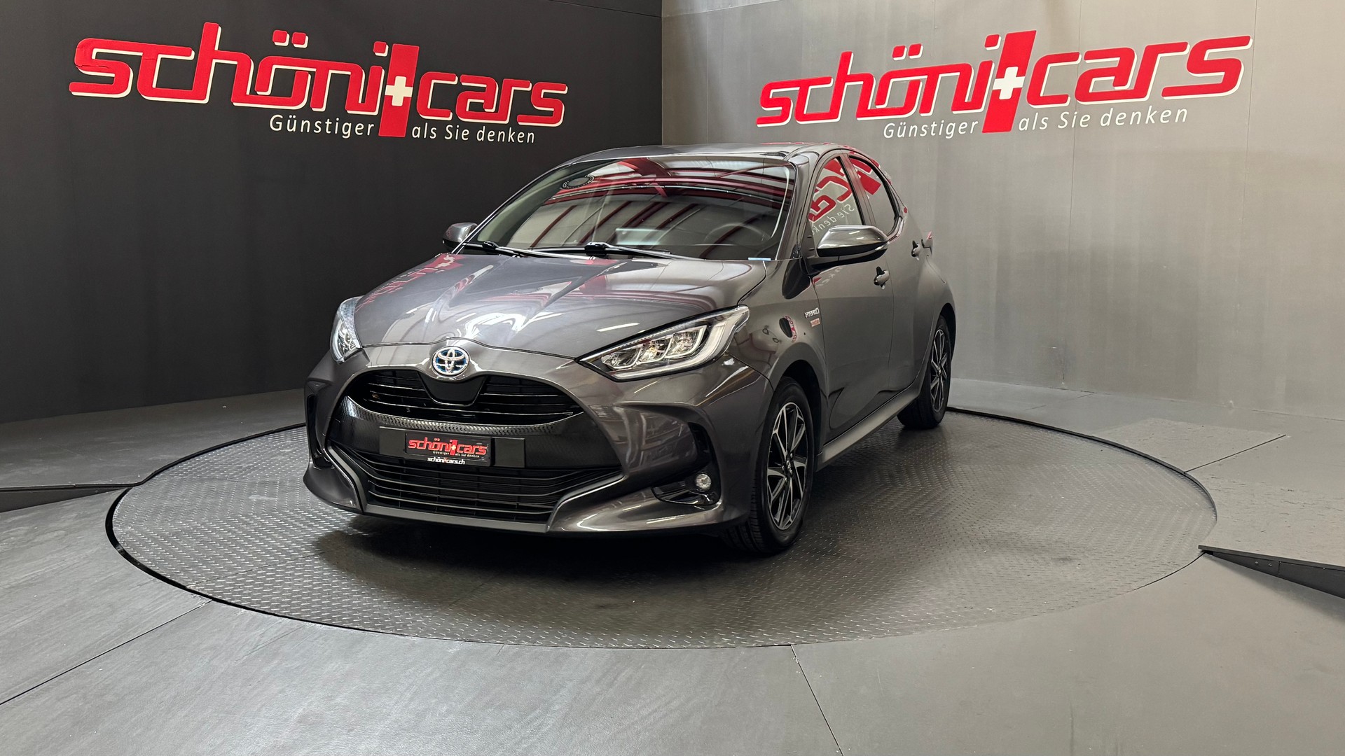 TOYOTA Yaris 1.5 Trend e-CVT