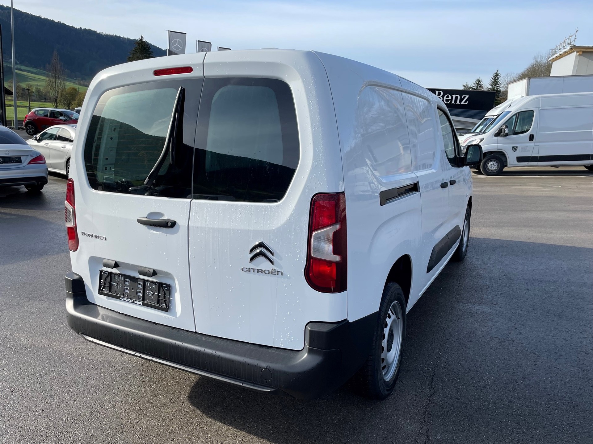 CITROEN BERLINGO VAN 1.5 HDi Club XL-showroom-element-2