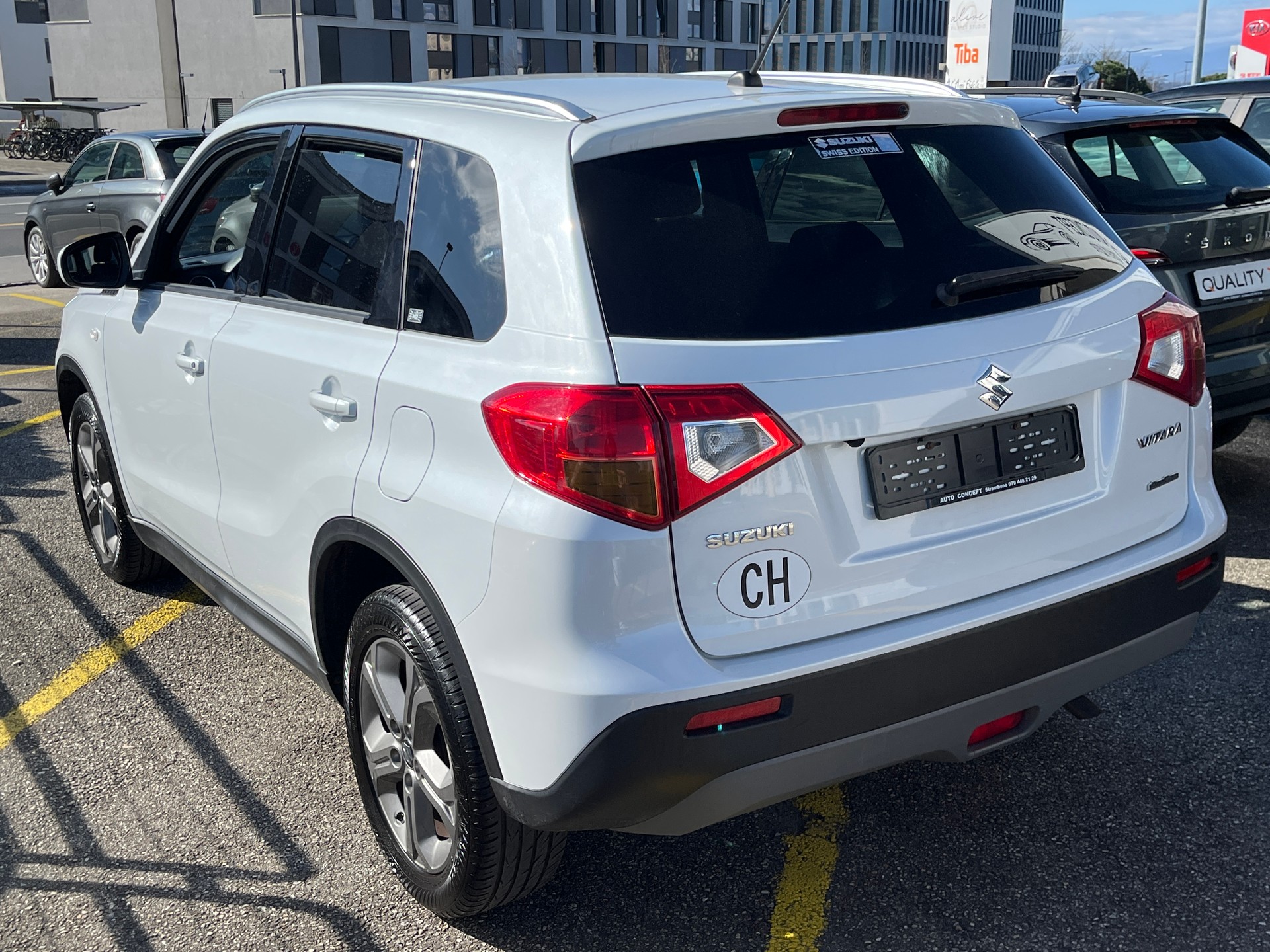 SUZUKI Vitara 1.6 Compact+ Automatic-image-4