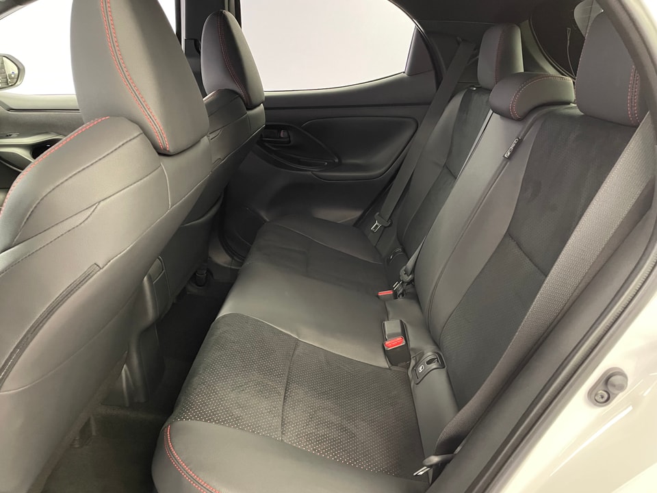 Yaris Hybrid 1.5 GR Sport