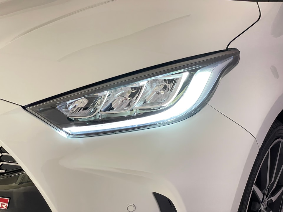 Yaris Hybrid 1.5 GR Sport