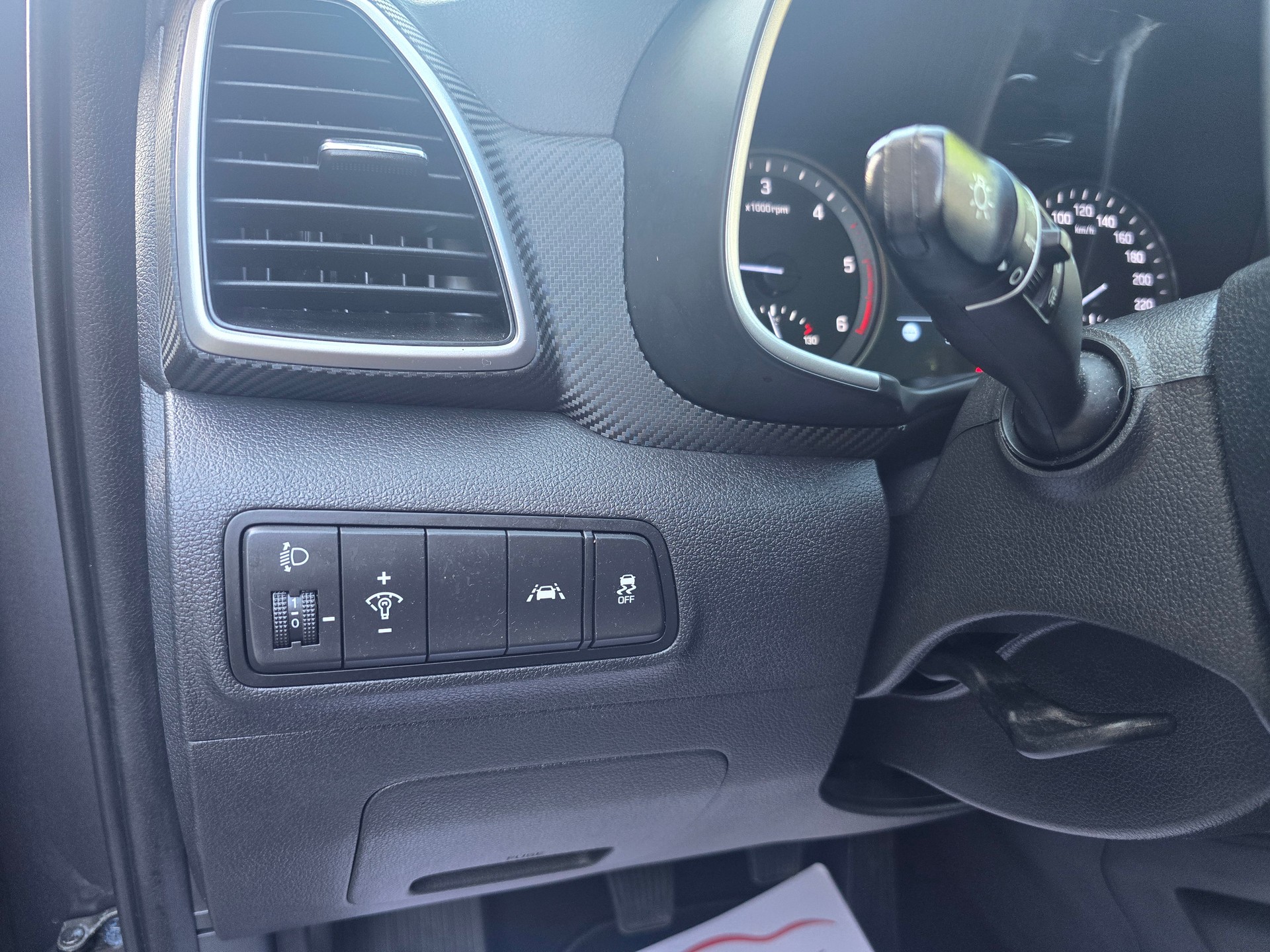 HYUNDAI Tucson 1.6 CRDI Mild Hybrid 2WD-image-16