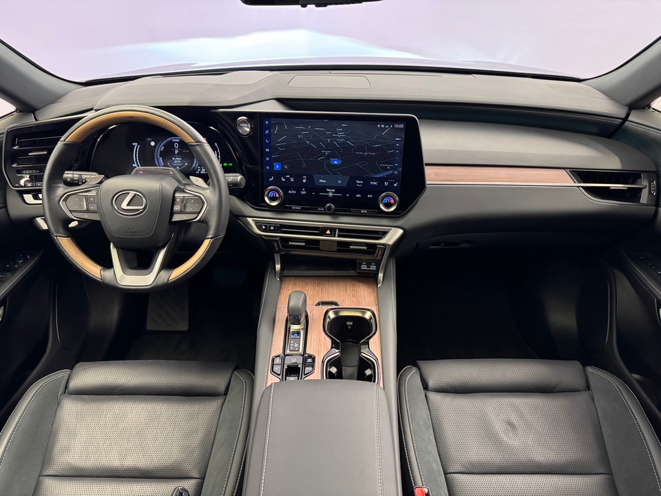 RX 450h+ Excellence E-FOUR Plug-in-Hybrid