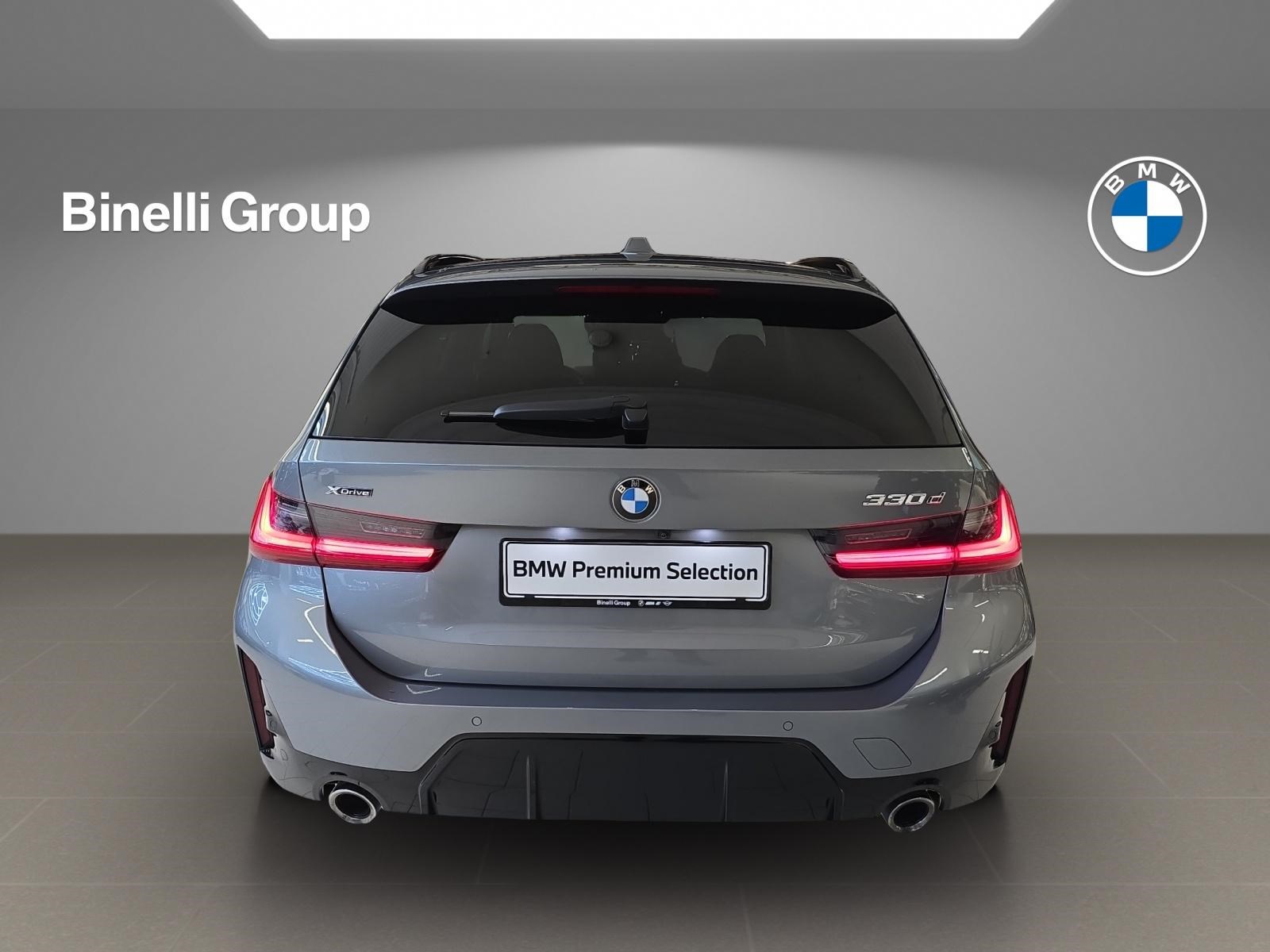 BMW 330d xDrive Touring M Sport-showroom-element-3