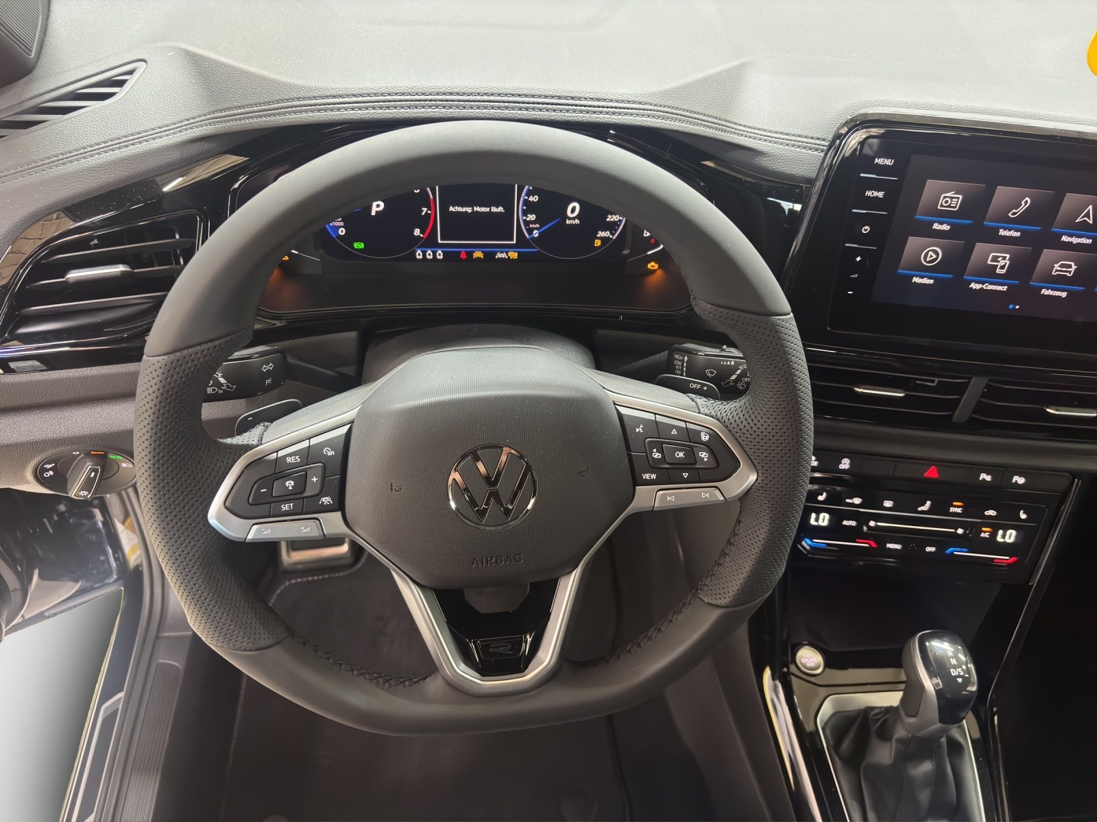 VW T-Roc 1.5 TSI EVO R-Line DSG-image-9