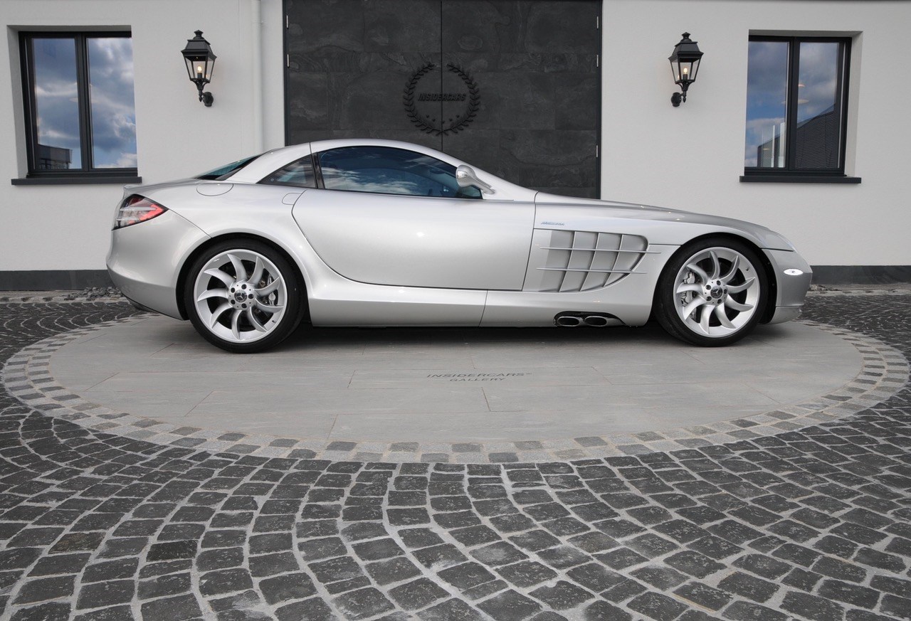 MERCEDES-BENZ SLR