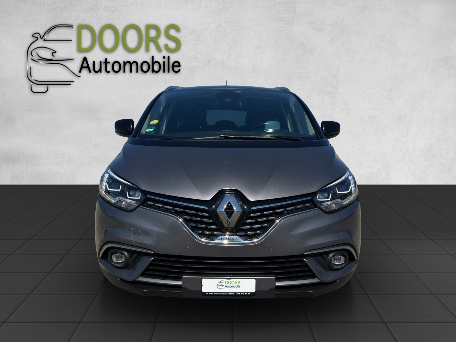 RENAULT Grand Scénic 1.6 dCi Initiale Paris EDC-showroom-element-2