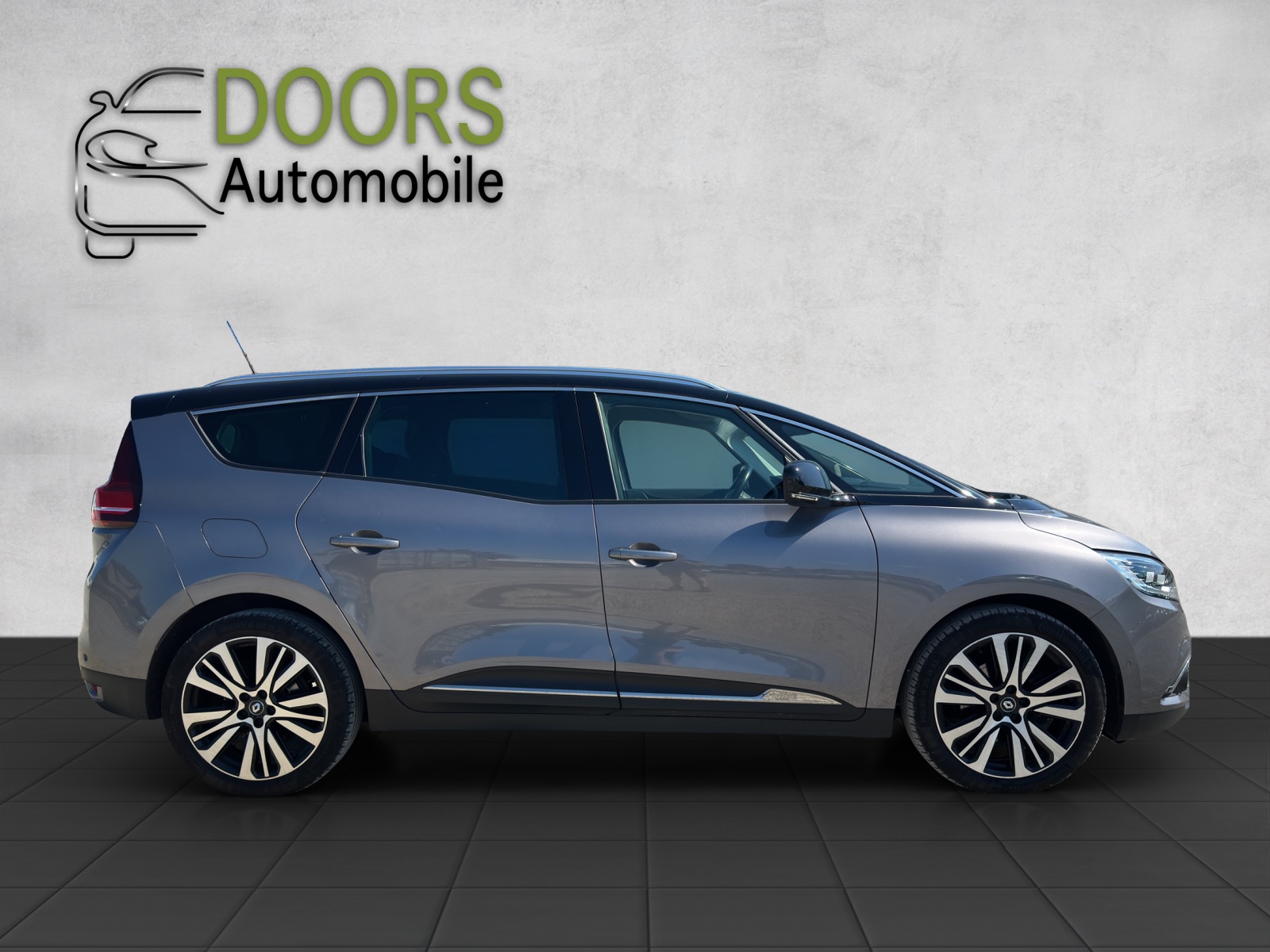RENAULT Grand Scénic 1.6 dCi Initiale Paris EDC-image-7