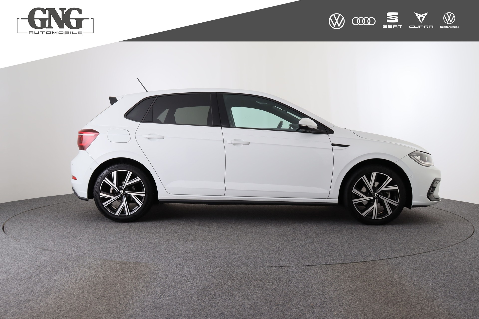 VW Polo 1.0 TSI R-Line United DSG-showroom-element-3