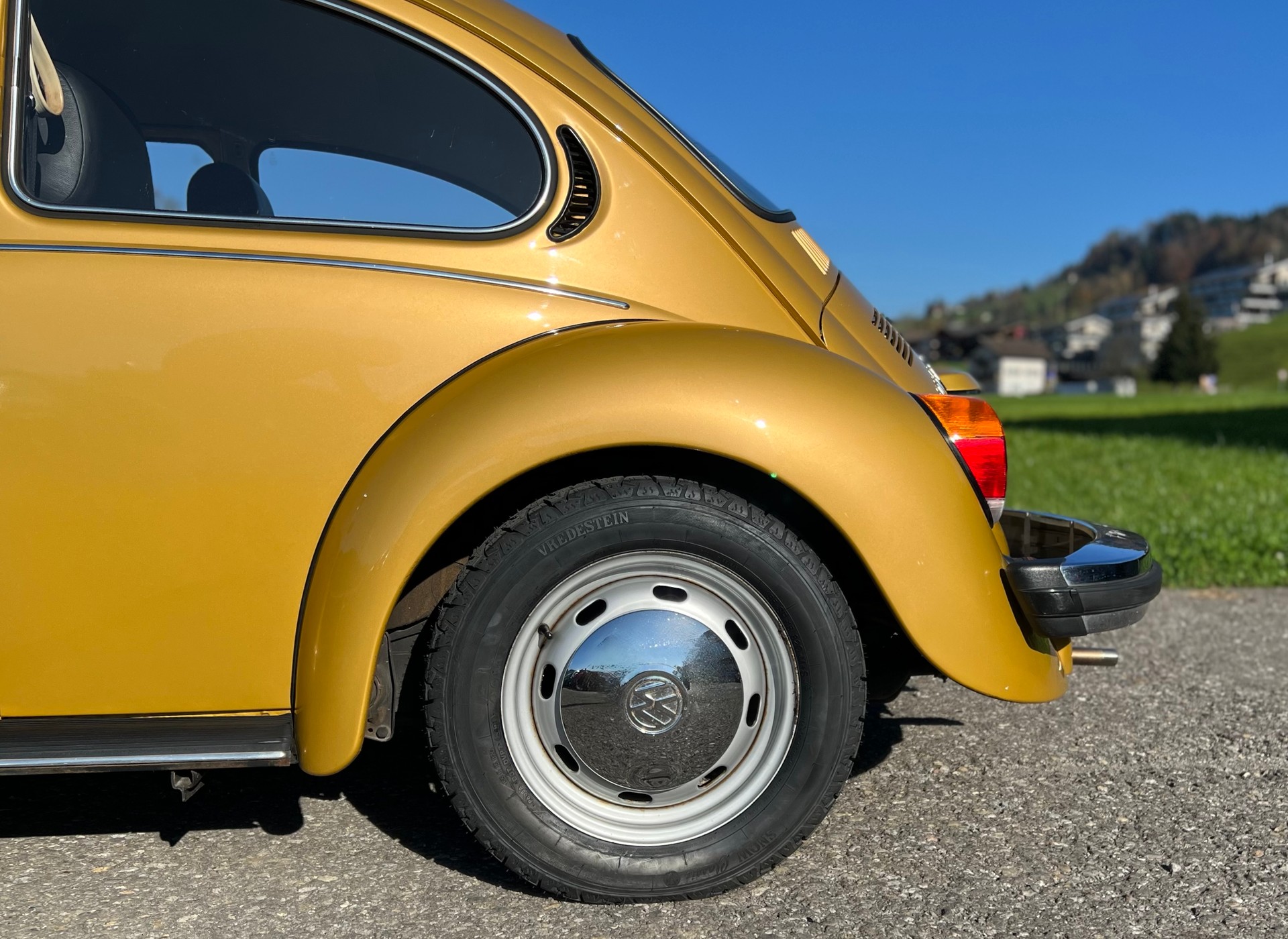 VW 1300 S-image-27