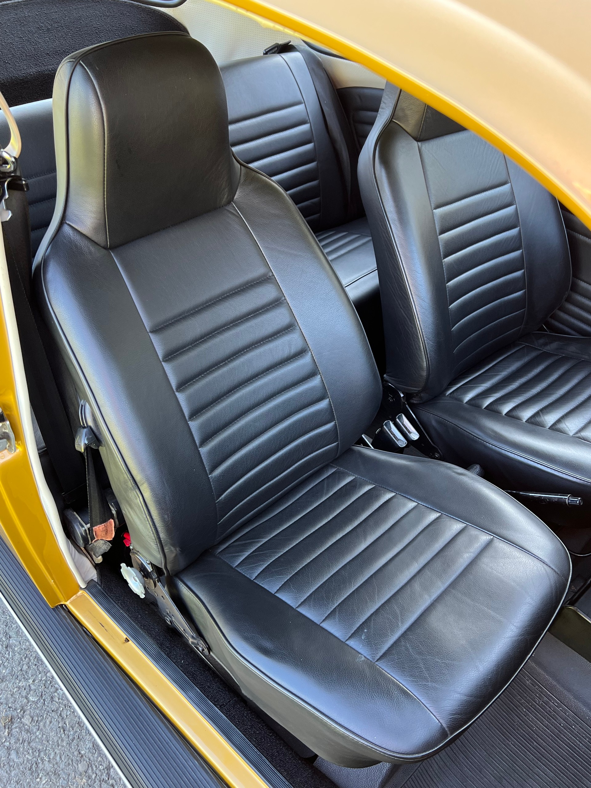 VW 1300 S-image-16