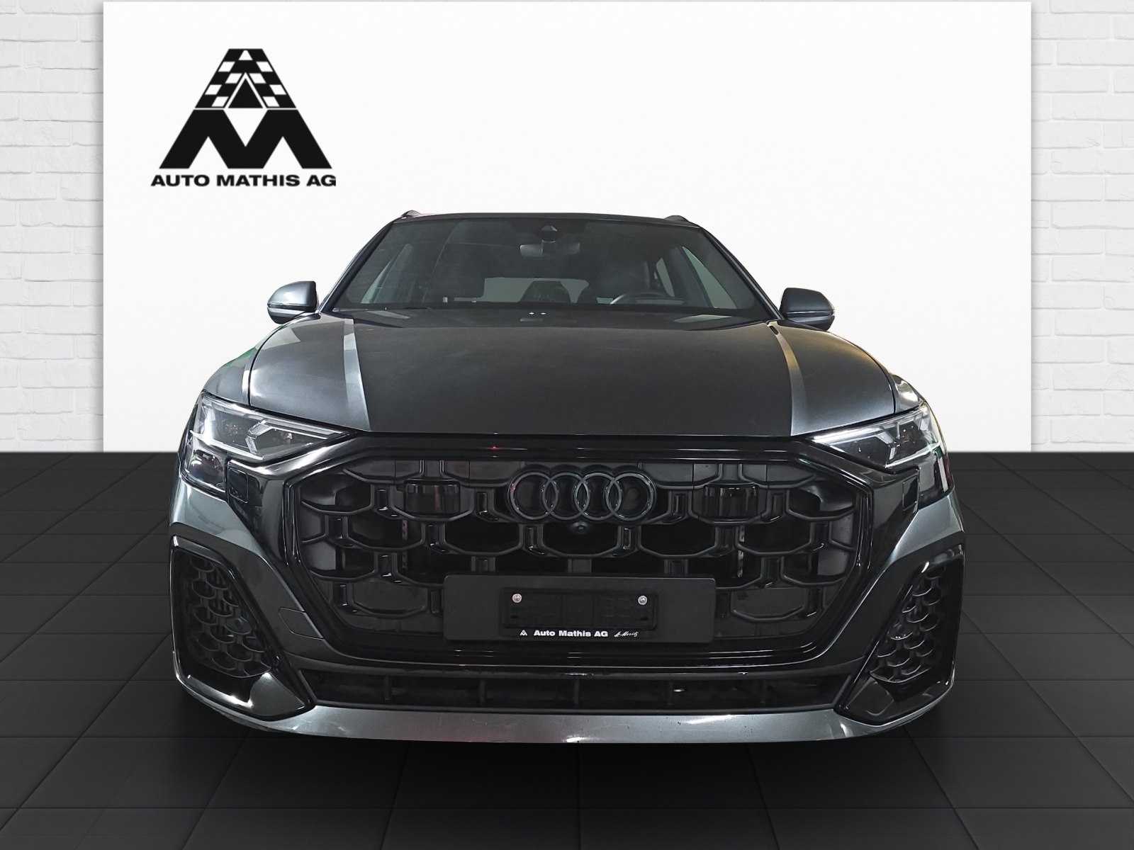 AUDI SQ8 SUV TFSI quattro tiptronic-showroom-element-1