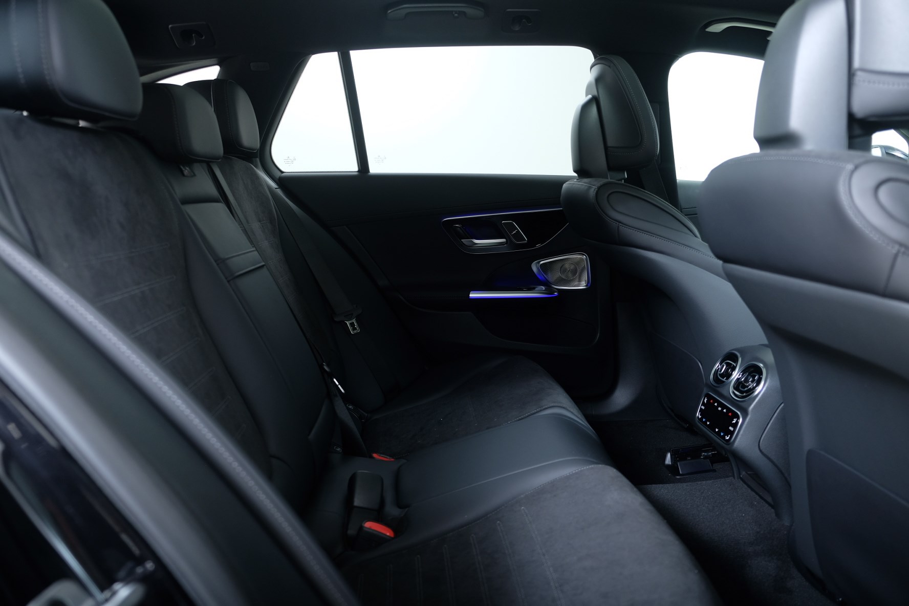 MERCEDES-BENZ C 220 d T 4 Matic Swiss Star-image-8