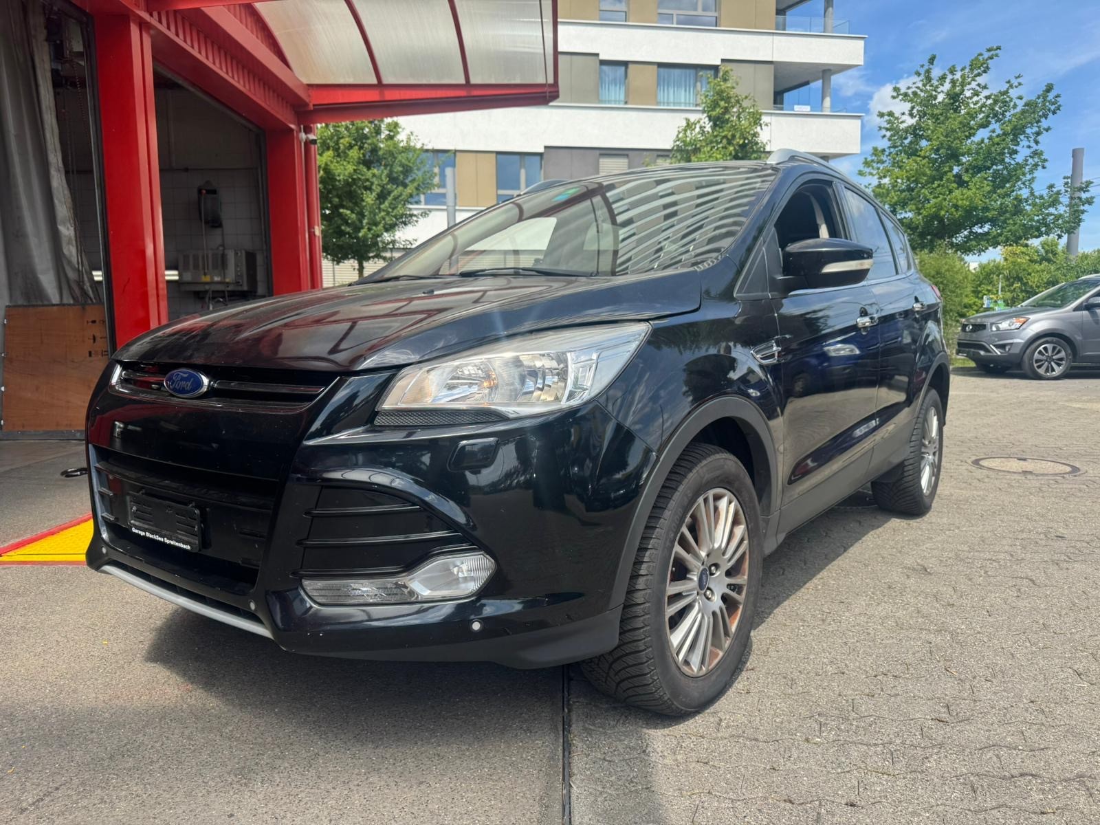 FORD Kuga 2.0 TDCi Titanium 4WD PowerShift-showroom-element-1