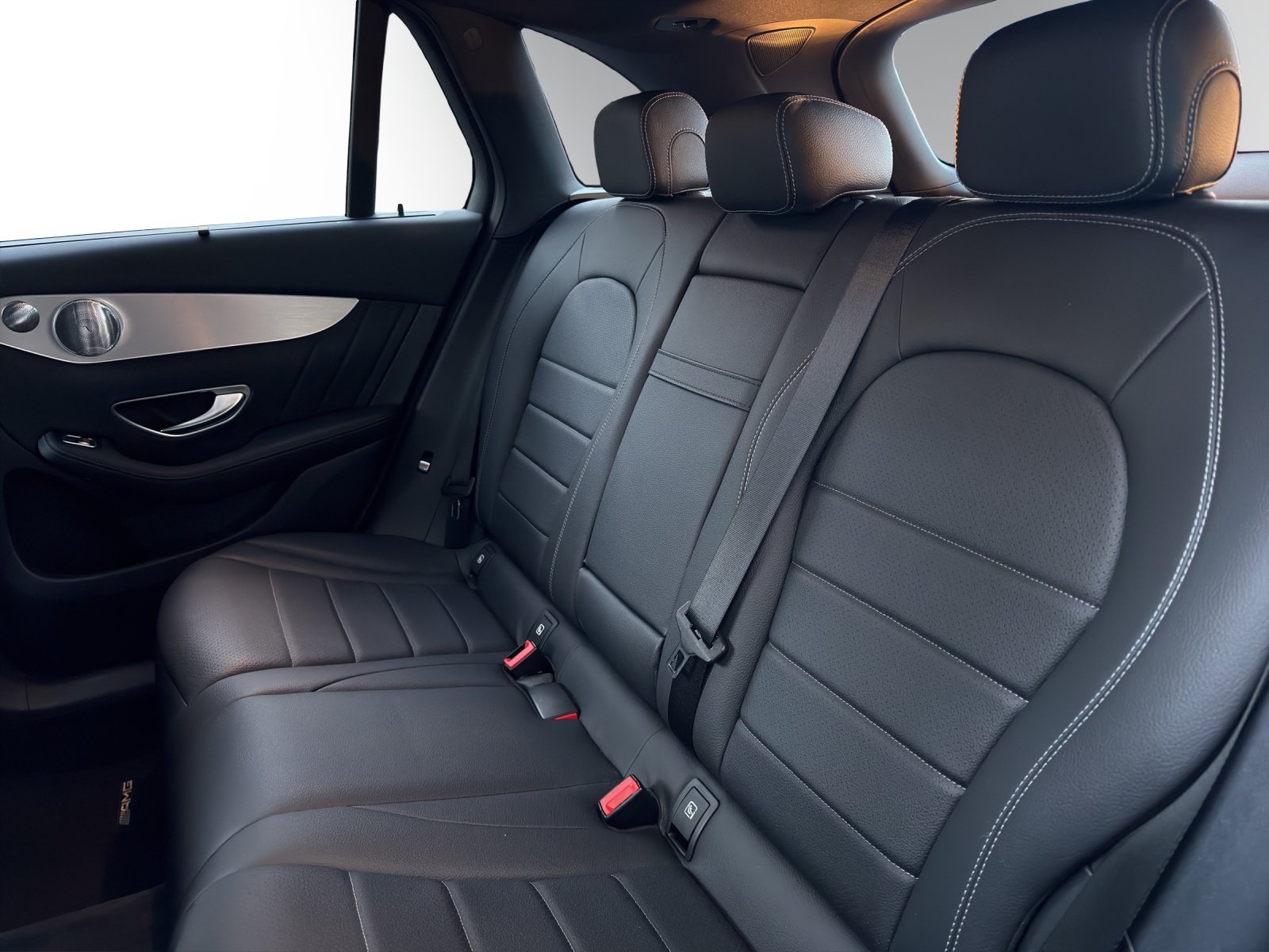 Image MERCEDES-BENZ GLC-250 GLC 250 AMG Line 4Matic 9G-Tronic