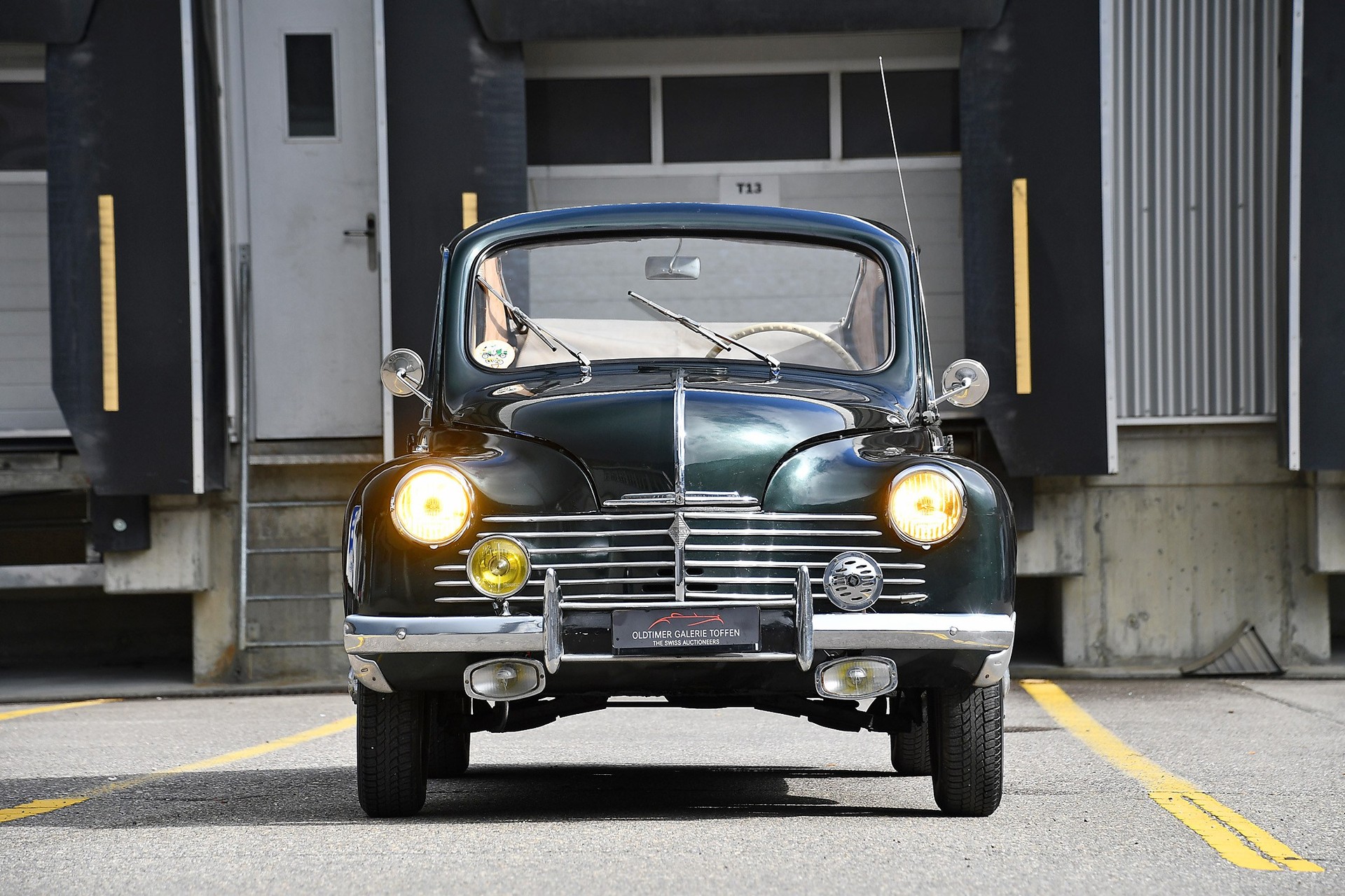 RENAULT 4CV R 1062 Décapotable-image-2