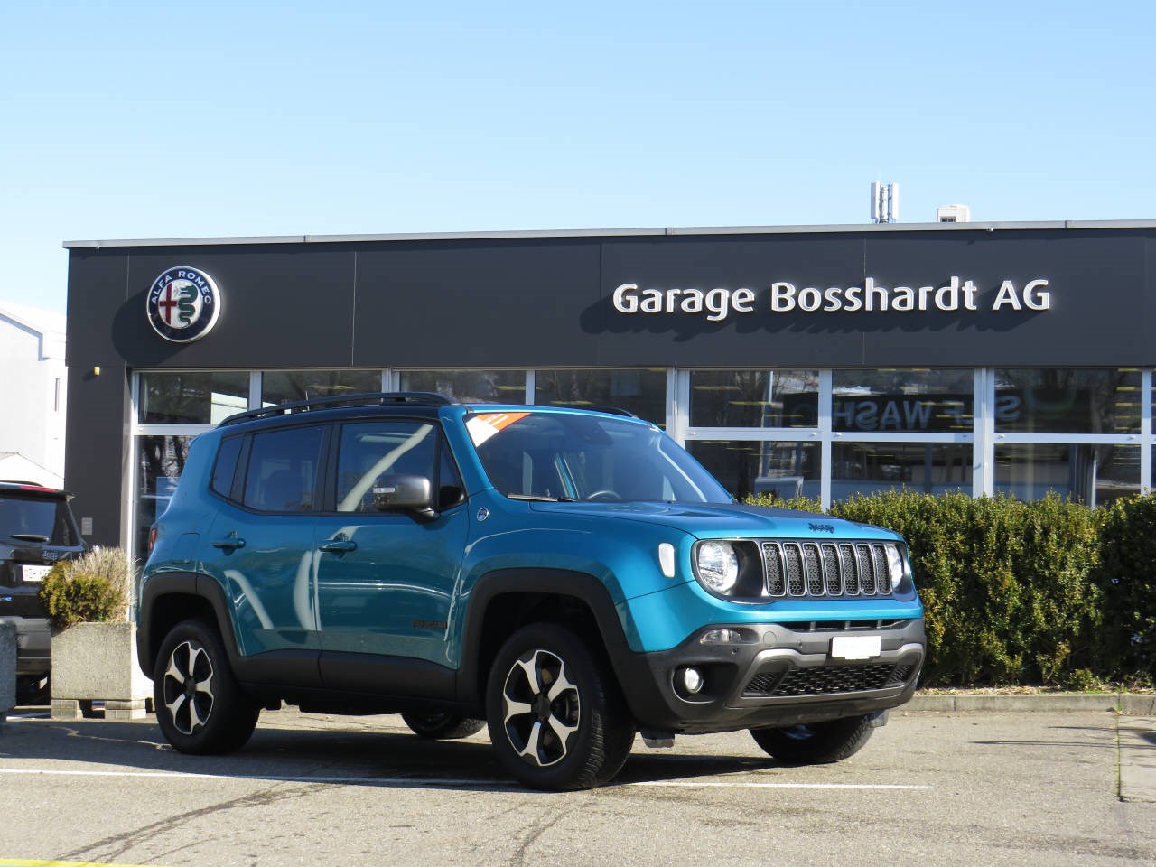 JEEP Renegade 1.3 Trailhawk Plus Sky (SUV / Geländewagen) Jeep JEEP Renegade 1.3 Trailhawk Plus Sky (SUV / Geländewagen)