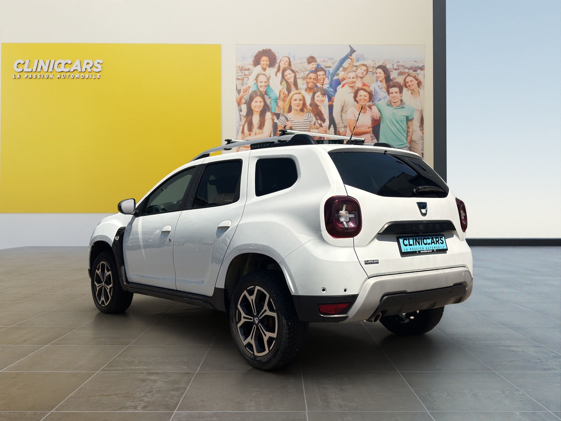 DACIA Duster TCe 150 Celebration 4x4-showroom-element-2