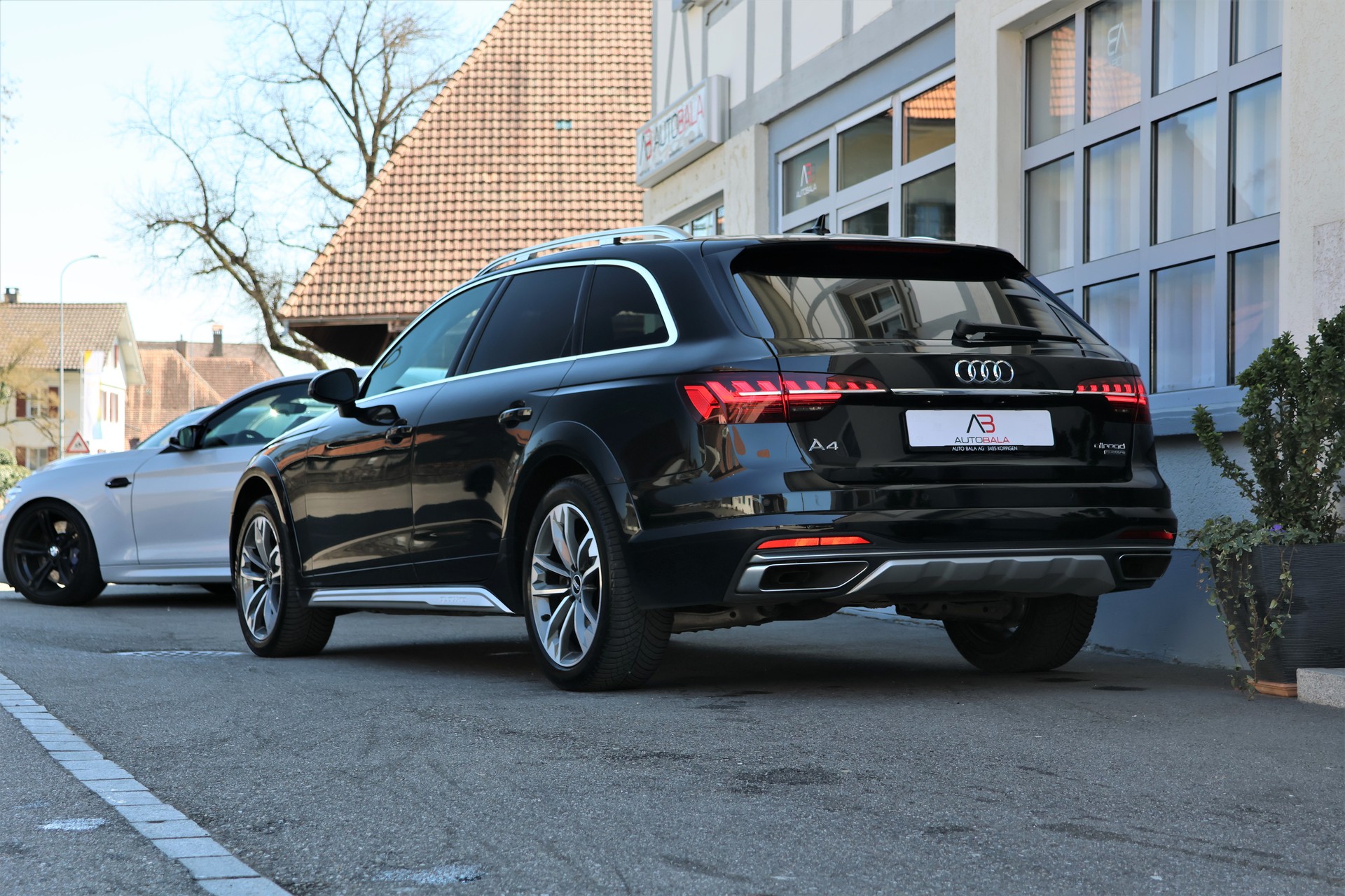AUDI A4 allroad 45 TFSI quattro S-tronic-showroom-element-2