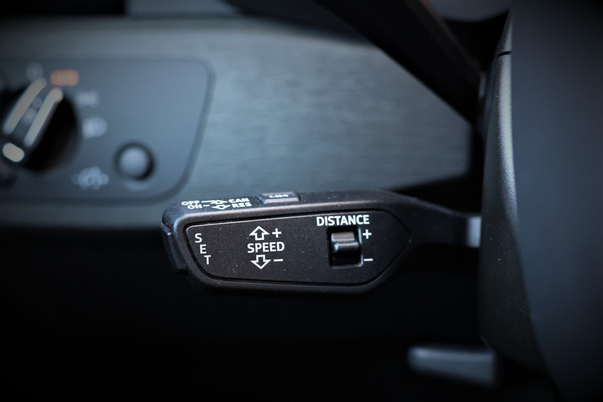 AUDI A4 allroad 45 TFSI quattro S-tronic-image-25