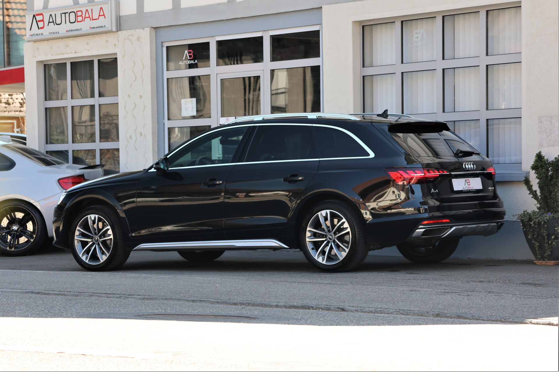 AUDI A4 allroad 45 TFSI quattro S-tronic-showroom-element-3