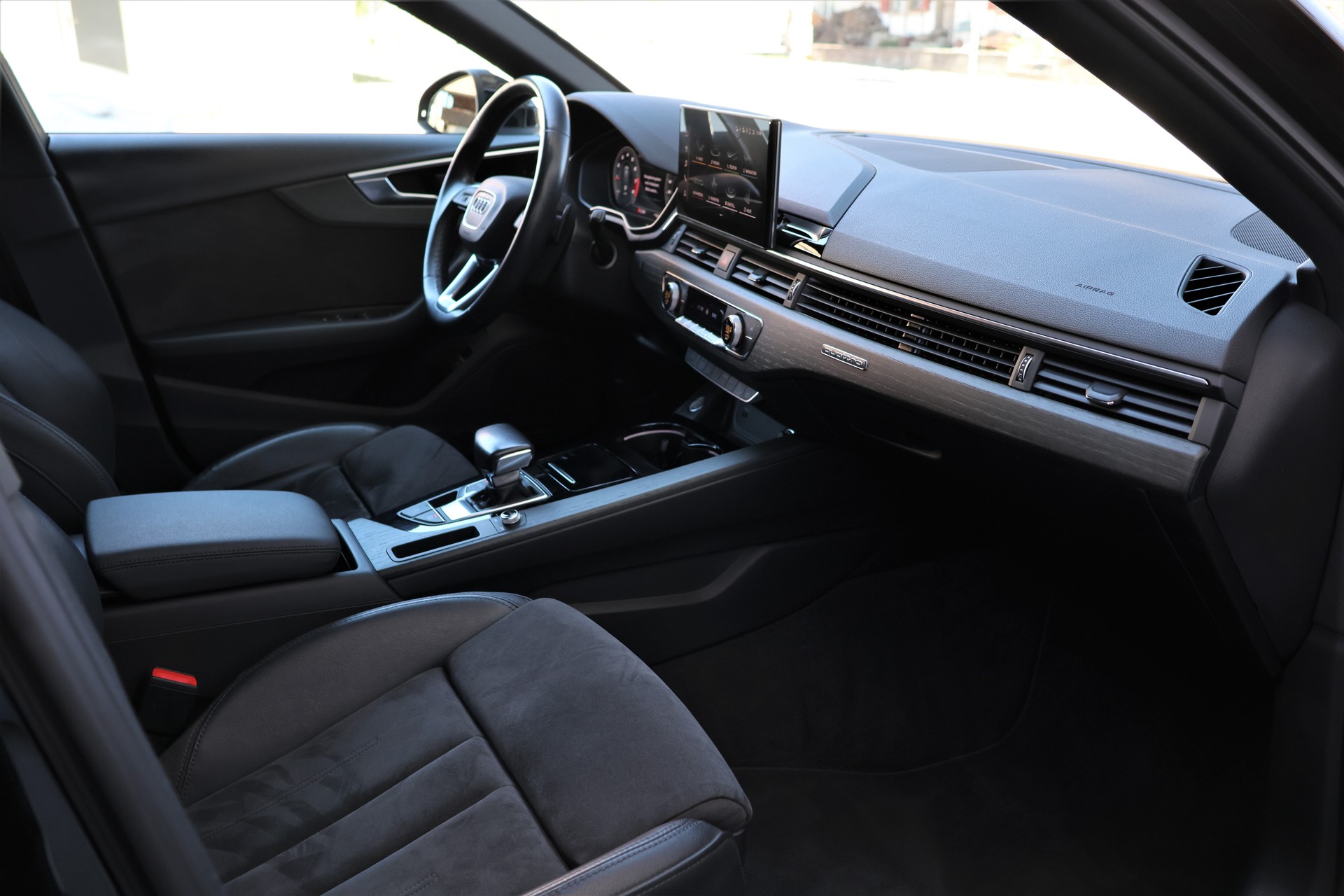 AUDI A4 allroad 45 TFSI quattro S-tronic-image-15