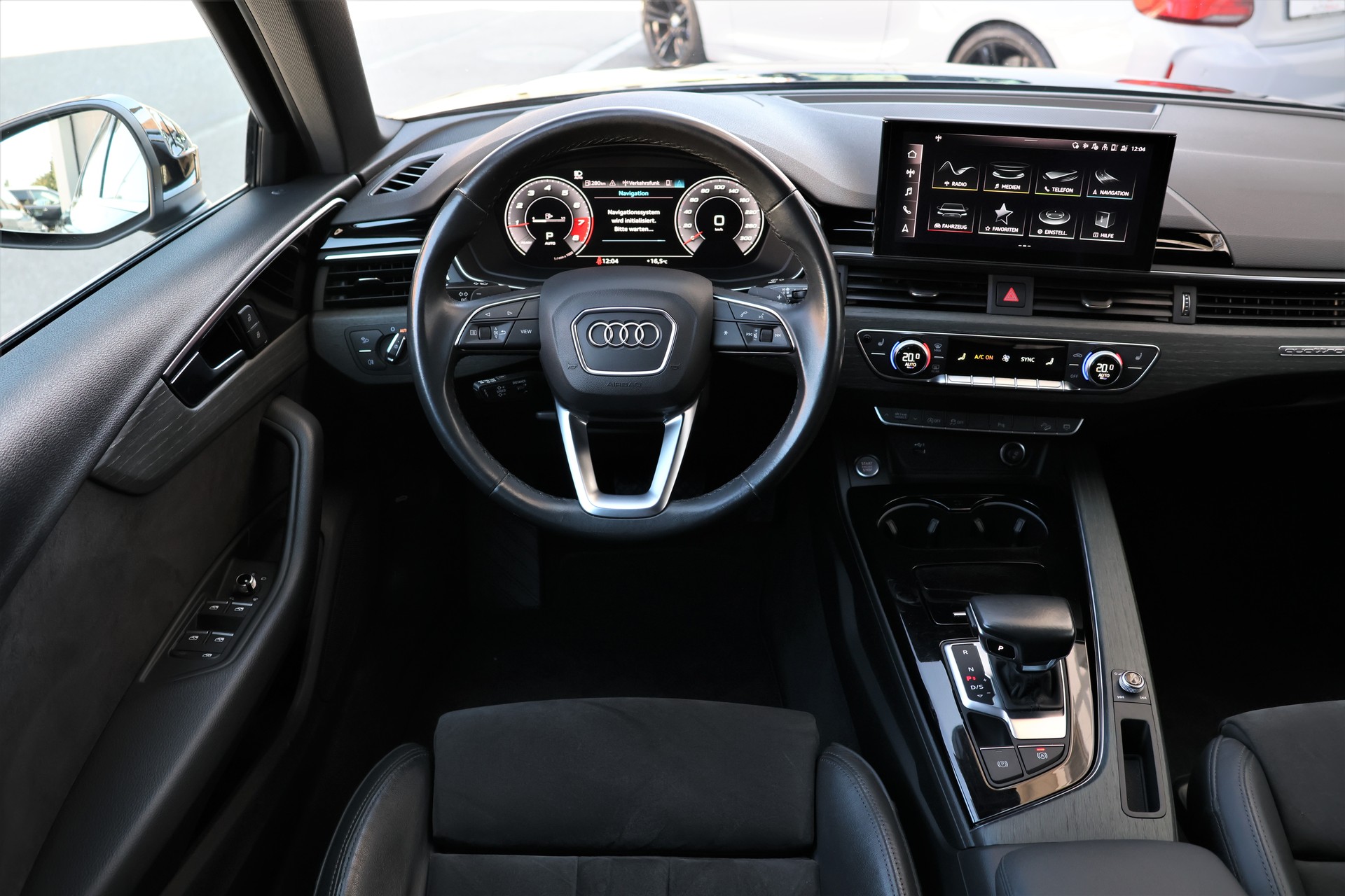 AUDI A4 allroad 45 TFSI quattro S-tronic-image-12