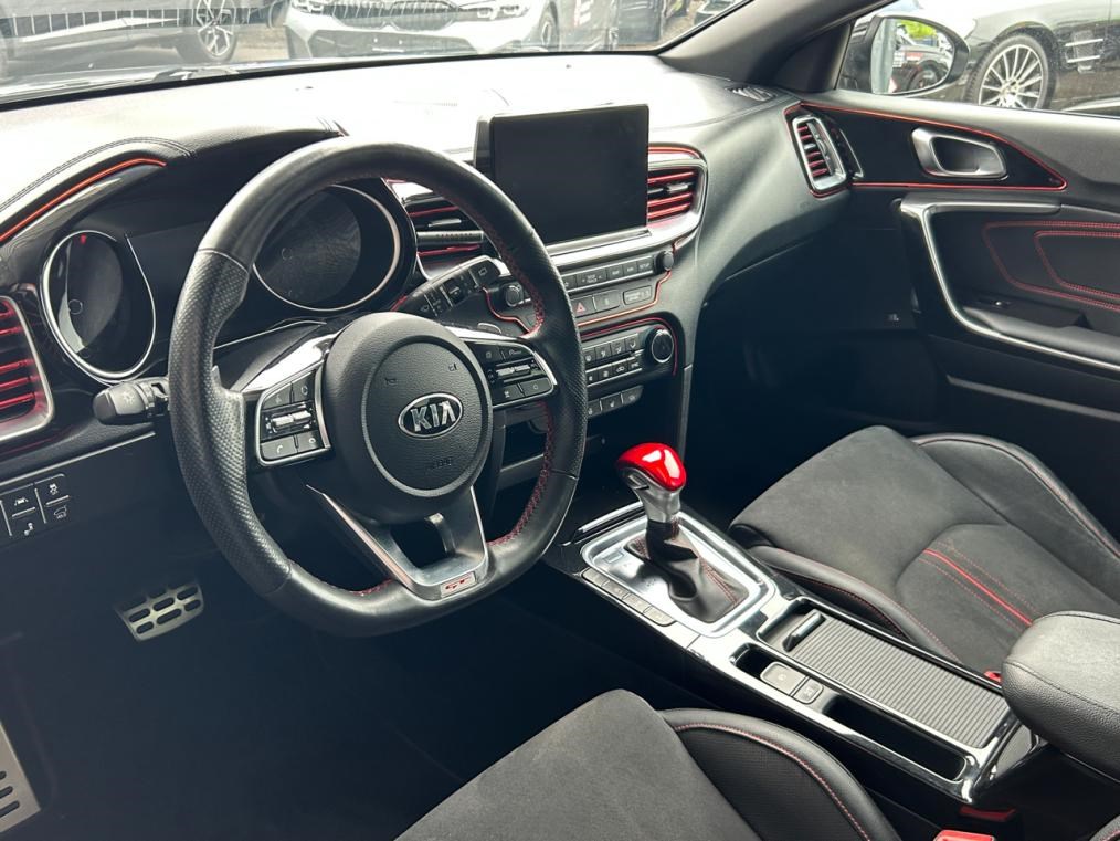 KIA ProCeed 1.6 T-GDi GT DCT-showroom-element-3