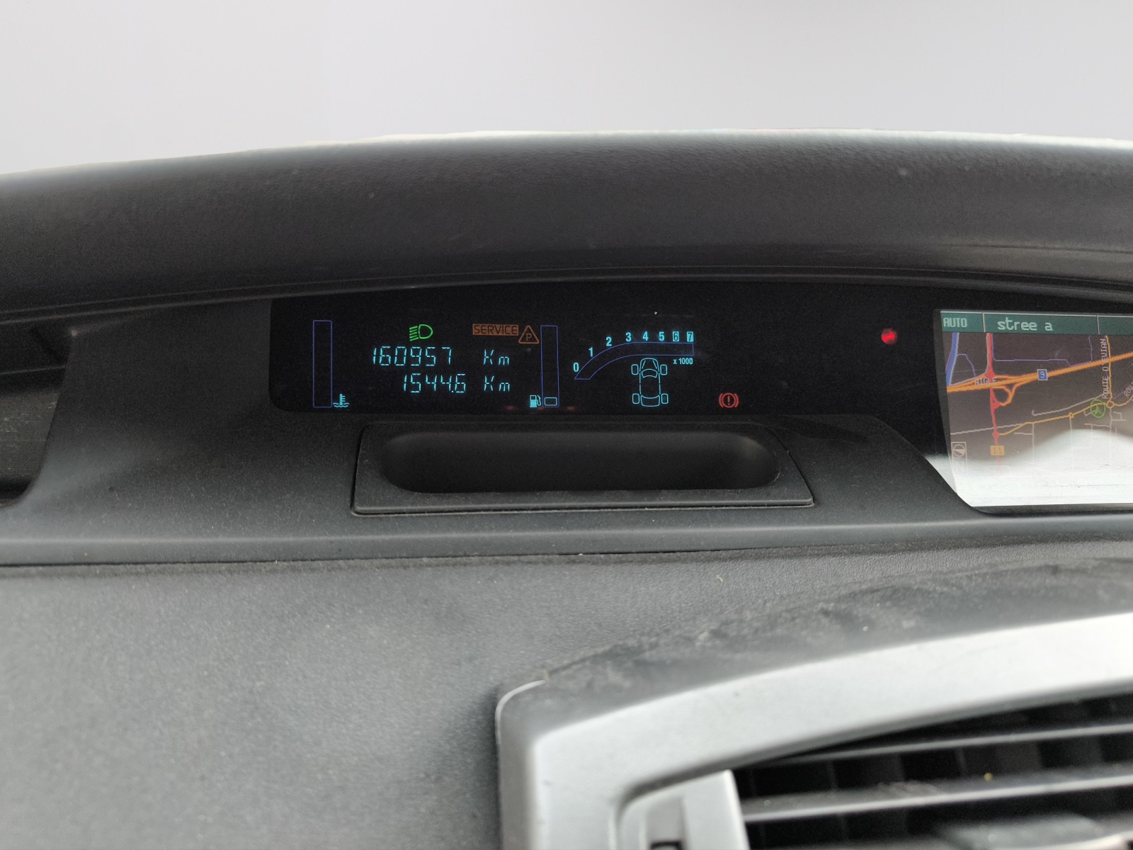 RENAULT Grand Scénic 2.0 16V Exception-image-12