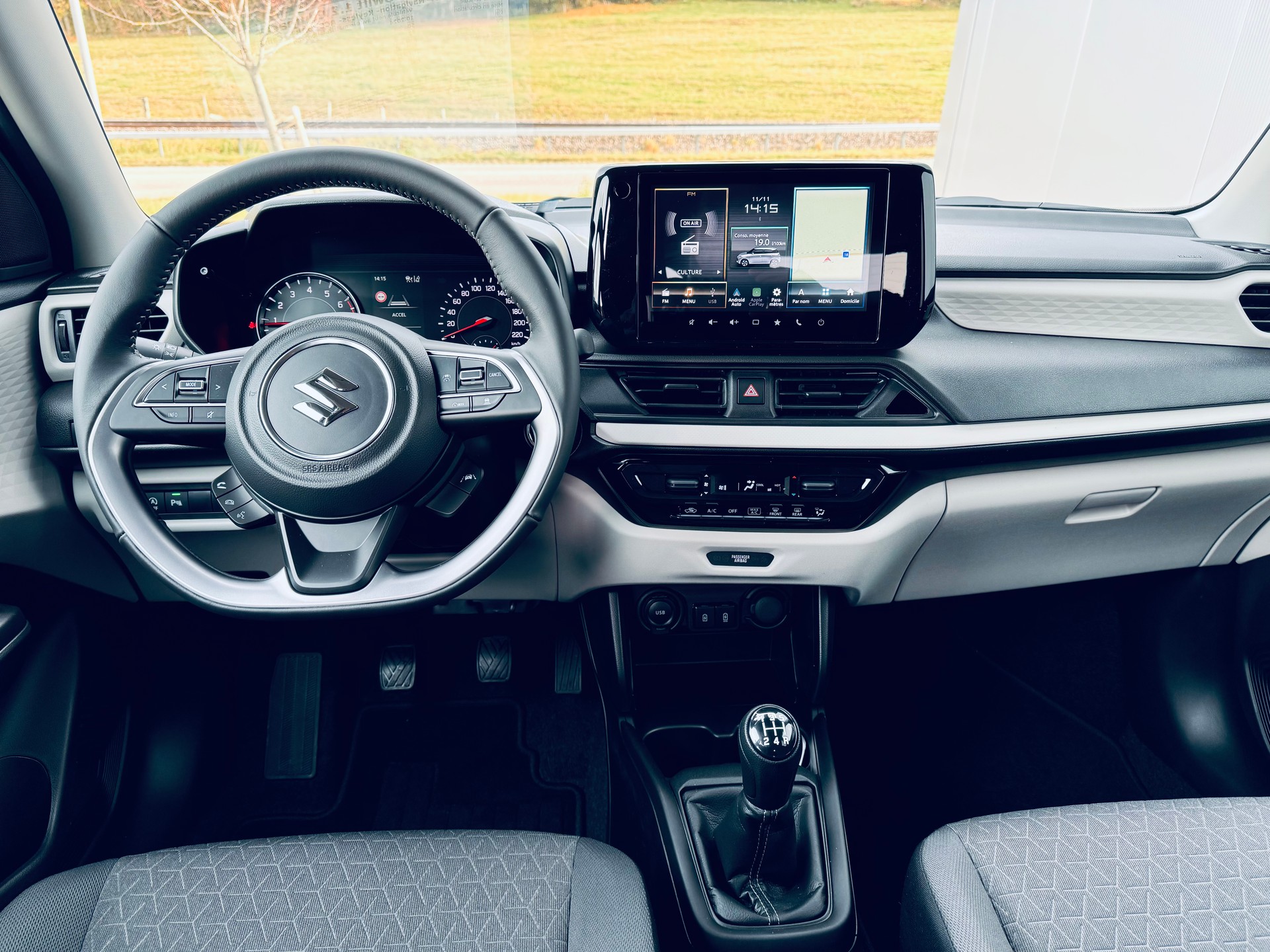 SUZUKI "NEW" Swift 1.2 Compact+ Hybrid 4x4-image-6