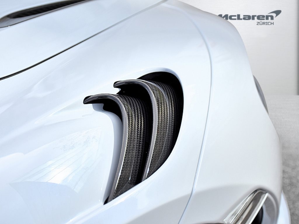 McLAREN 750S Coupé Performance 4.0 V8 SSG-image-11