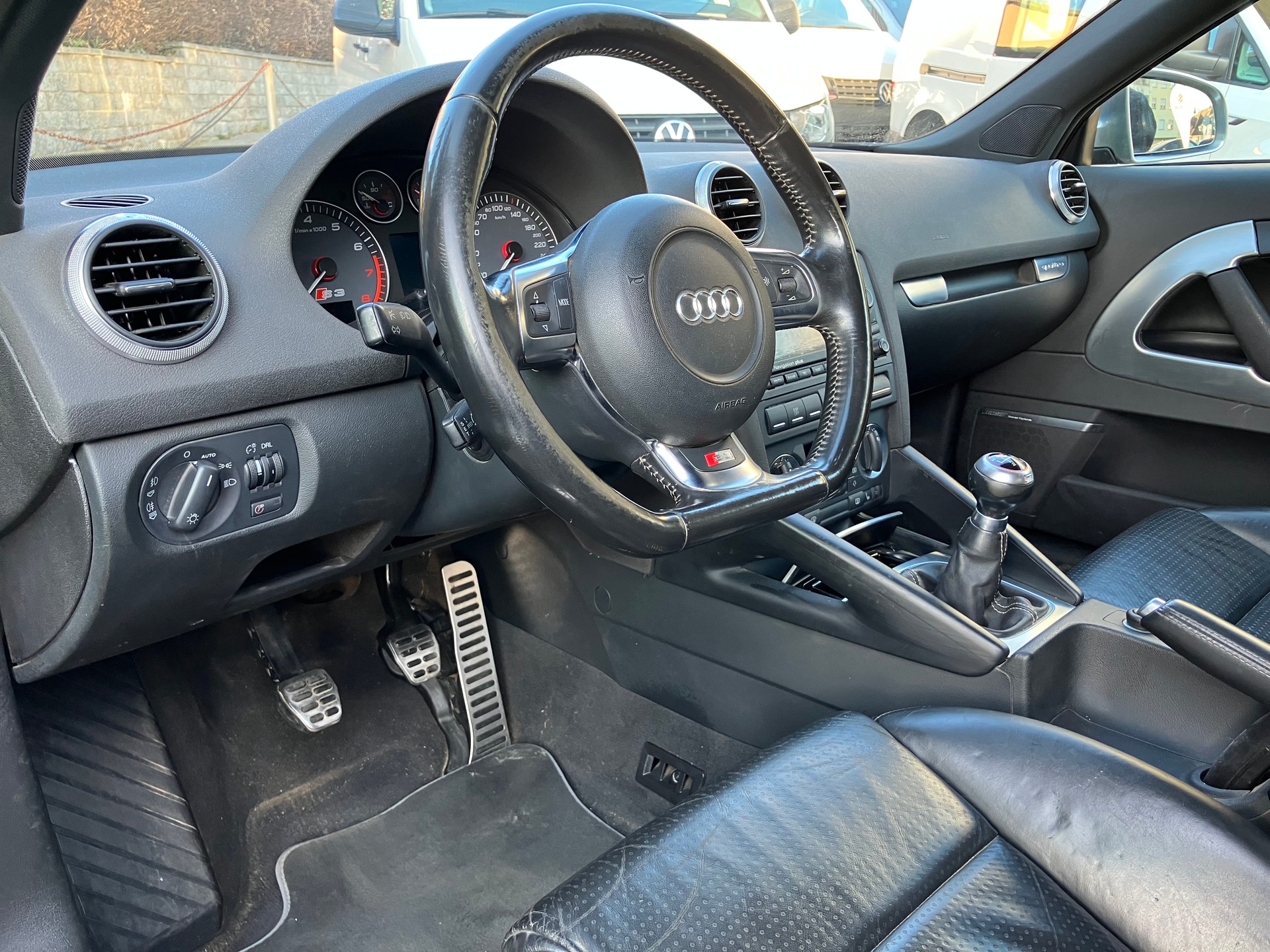 AUDI S3 2.0 Turbo FSI quattro-image-1