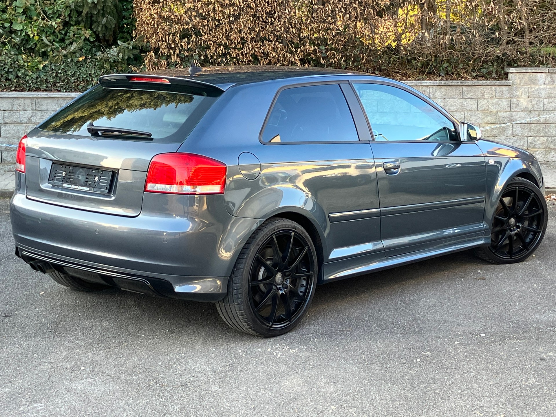 AUDI S3 2.0 Turbo FSI quattro-image-2