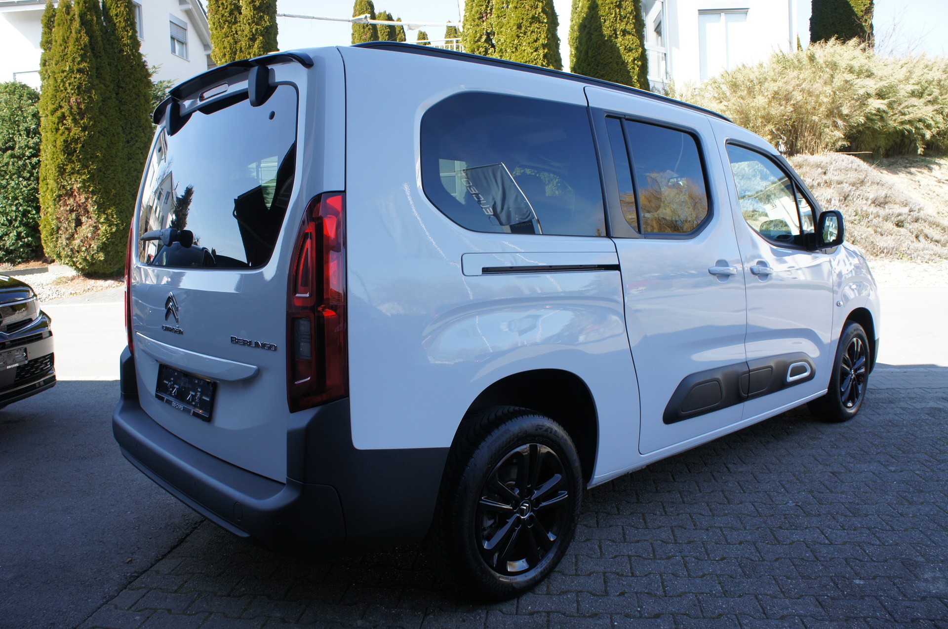 CITROEN Berlingo XL 1.5 BlueHDi 7 Plätze Max EAT8-showroom-element-3
