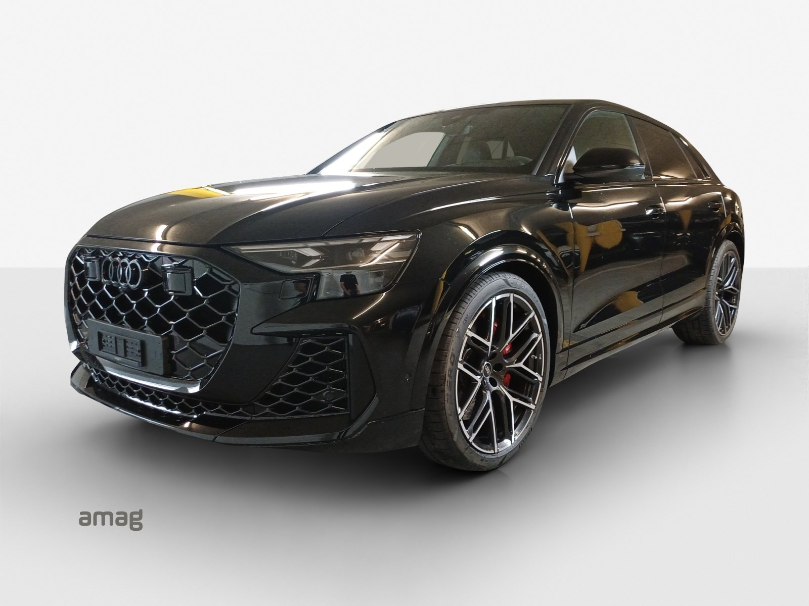 AUDI RSQ8 quattro