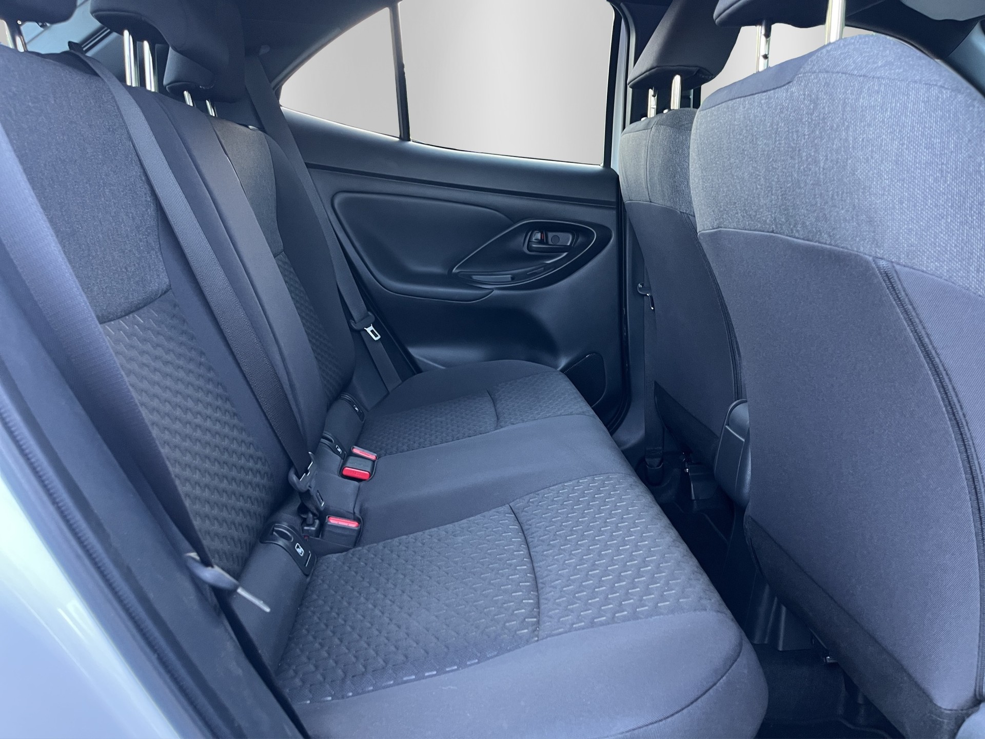 TOYOTA Yaris Cross 1.5 Trend e-CVT AWDi-image-14