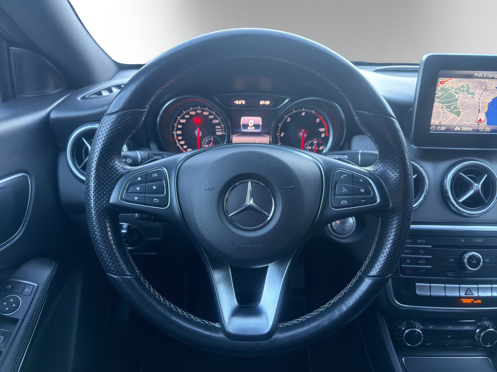 Image MERCEDES-BENZ CLA-200 CLA Shooting Brake 200 d Night Star 7G-DCT