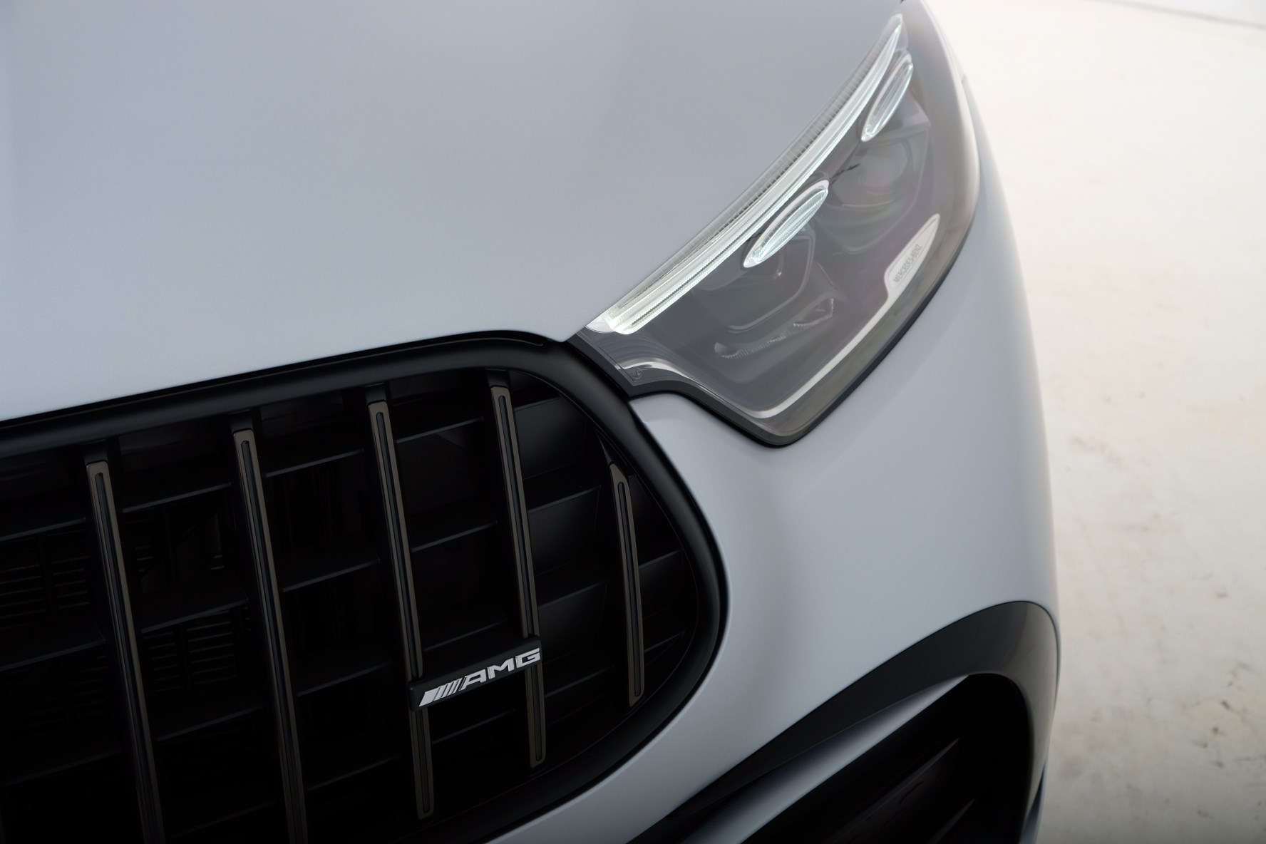 MERCEDES-BENZ GLC Coupé 63 S e AMG Executive Edition 4Matic 9G-Tronic-showroom-element-2
