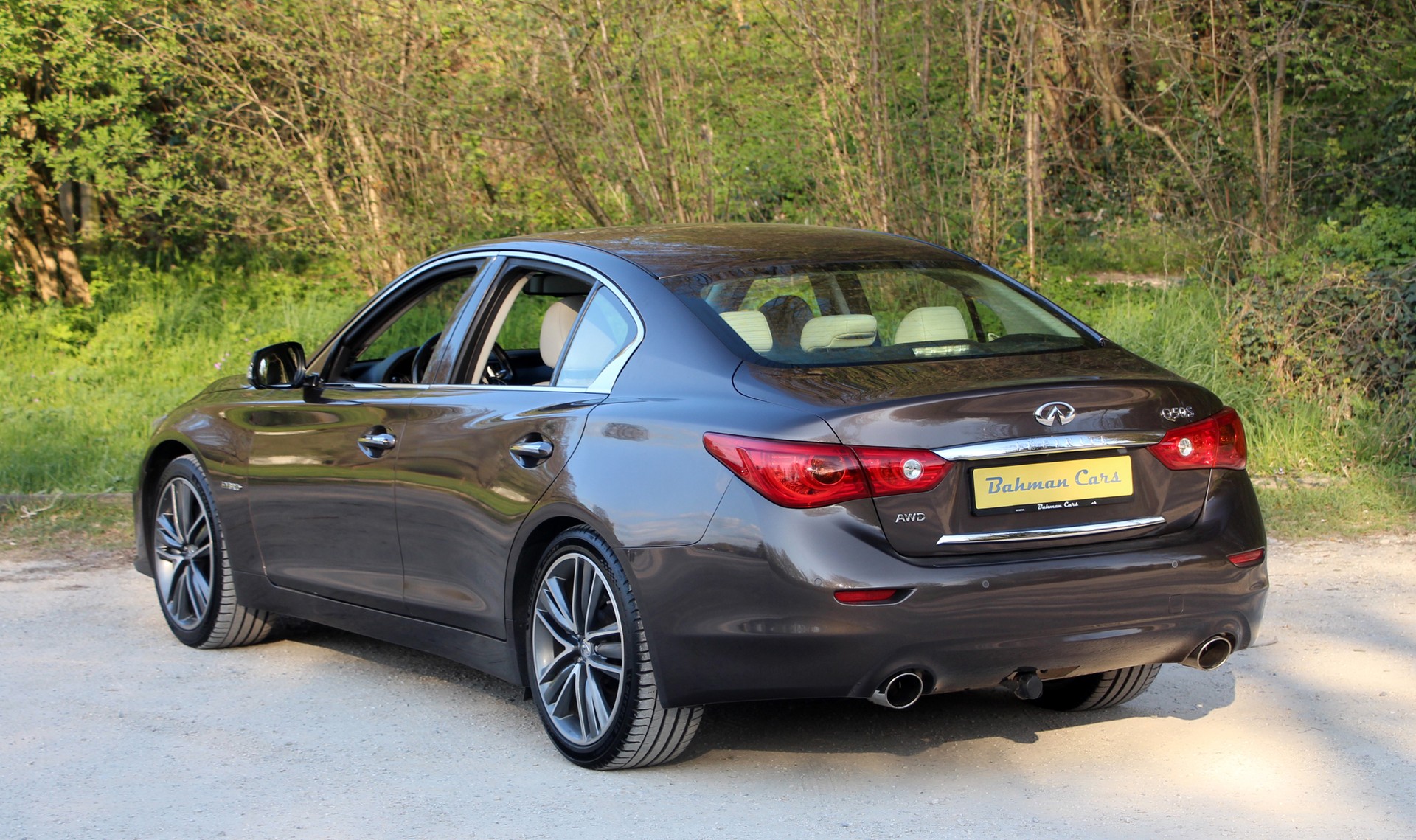 INFINITI Q50S 35h AWD Automatic-image-1
