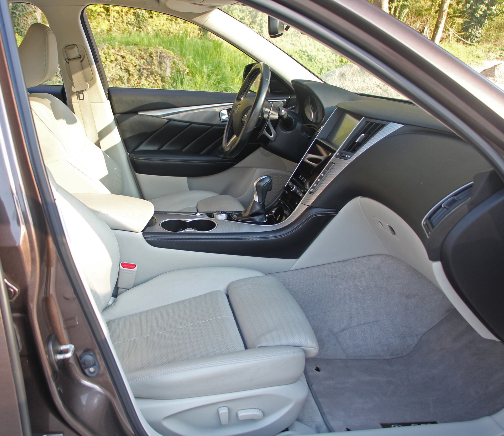 INFINITI Q50S 35h AWD Automatic-image-10