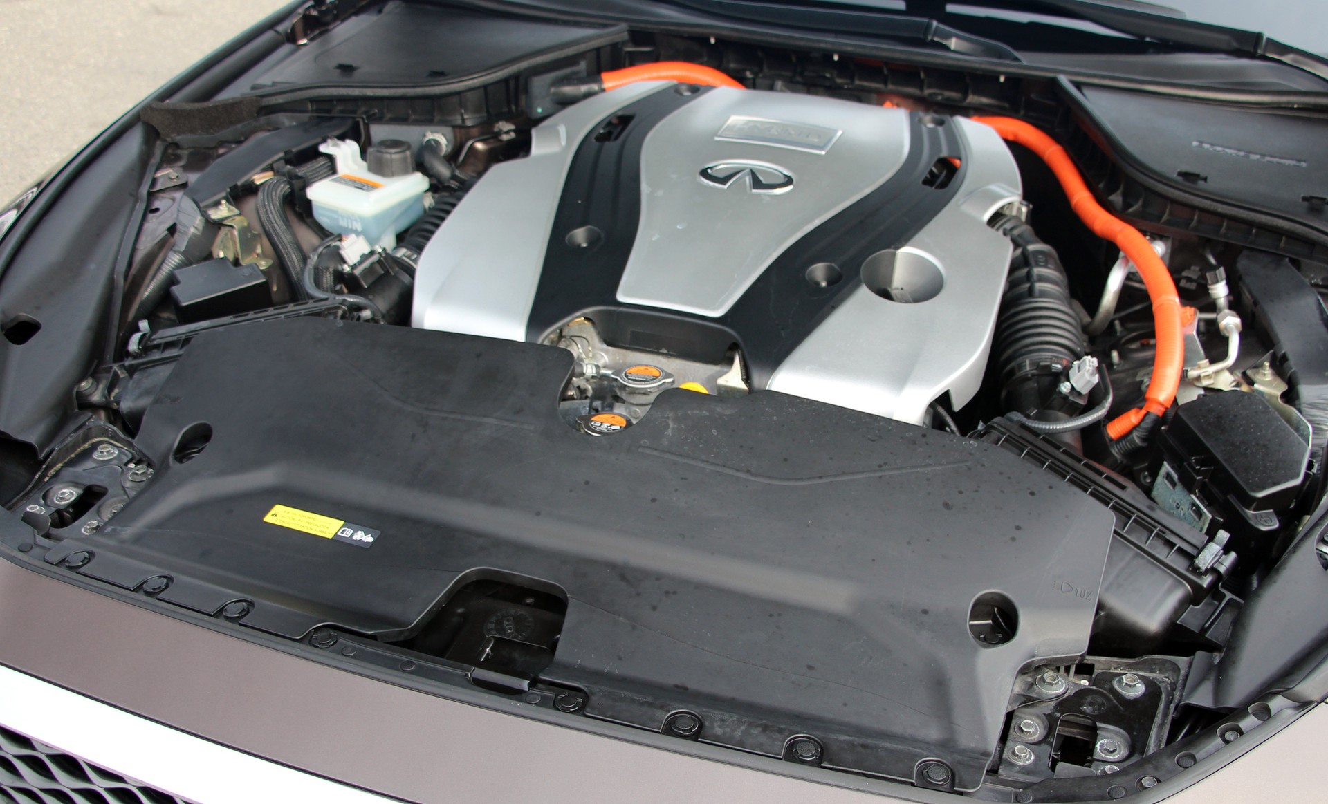INFINITI Q50S 35h AWD Automatic-image-19