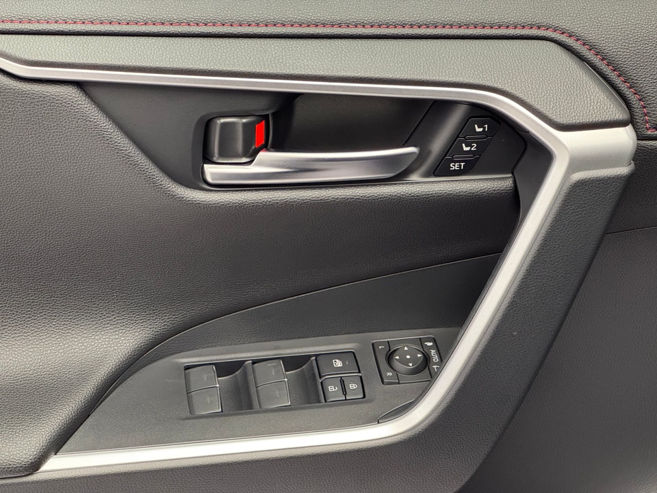 RAV4 Plug-in Hybrid 2.5 Platinum AWD-i