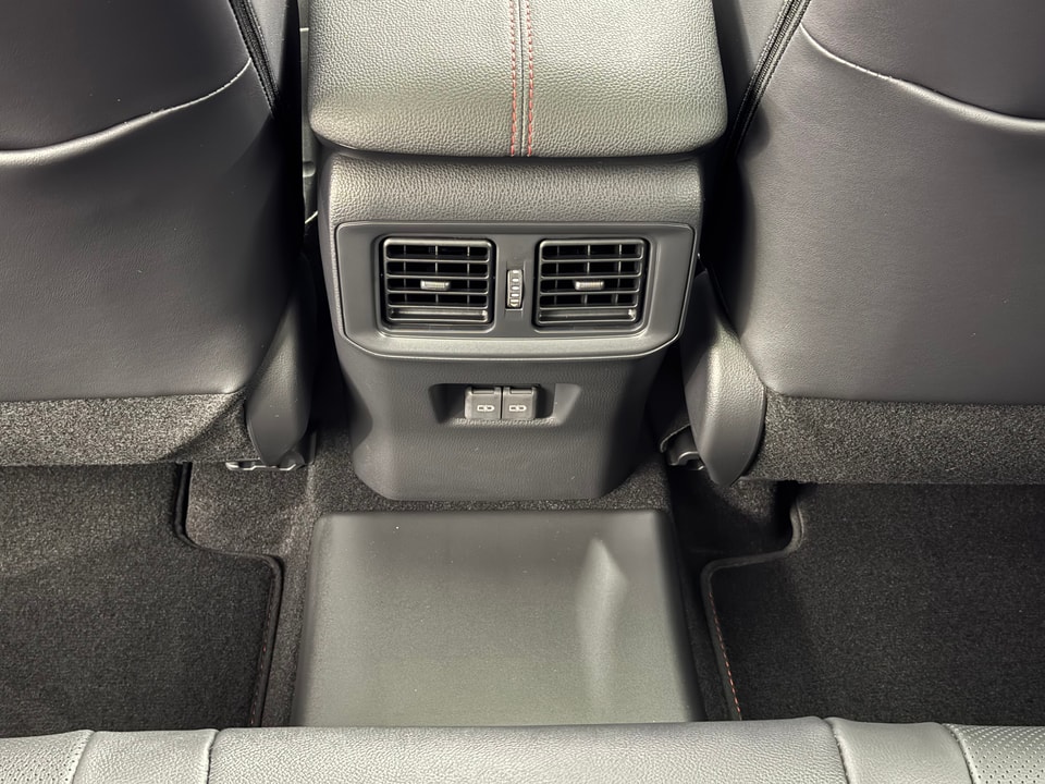 RAV4 Plug-in Hybrid 2.5 Platinum AWD-i