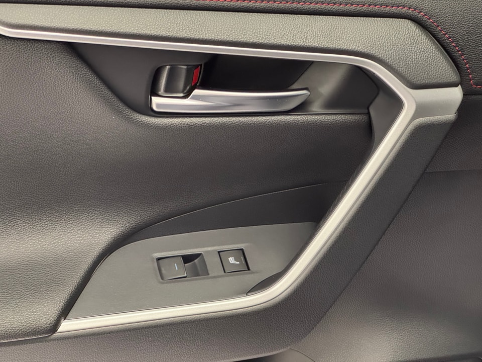 RAV4 Plug-in Hybrid 2.5 Platinum AWD-i