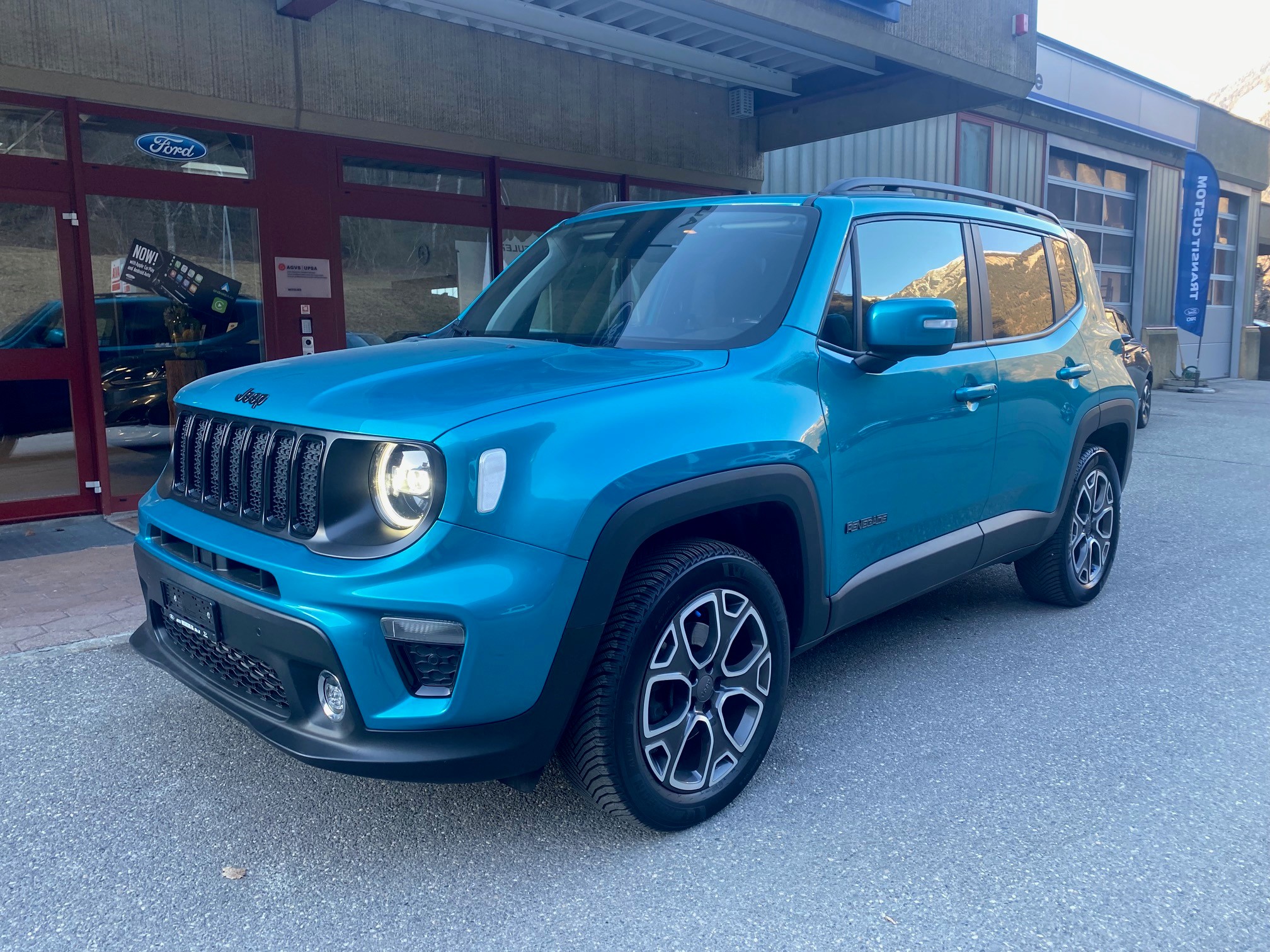 JEEP Renegade 2.0 (SUV / Geländewagen) Jeep JEEP Renegade 2.0 (SUV / Geländewagen)