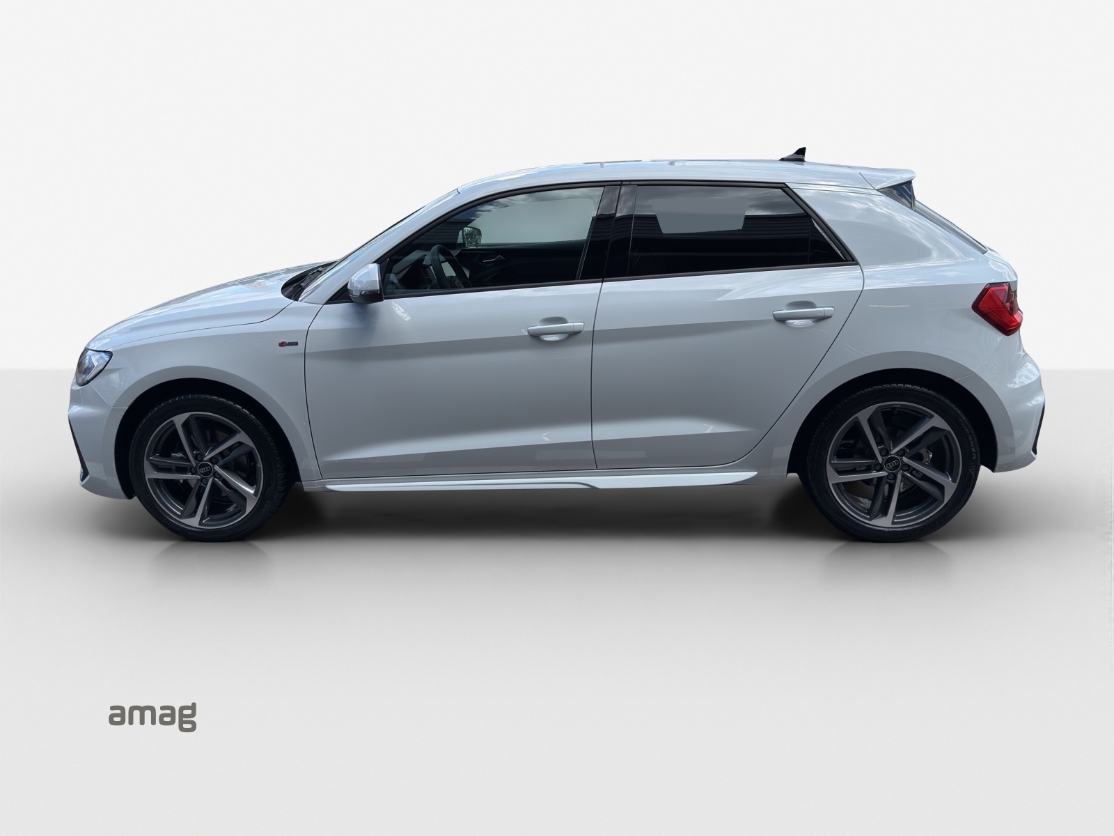 AUDI A1 Sportback 30 TFSI S Line Attraction-showroom-element-1